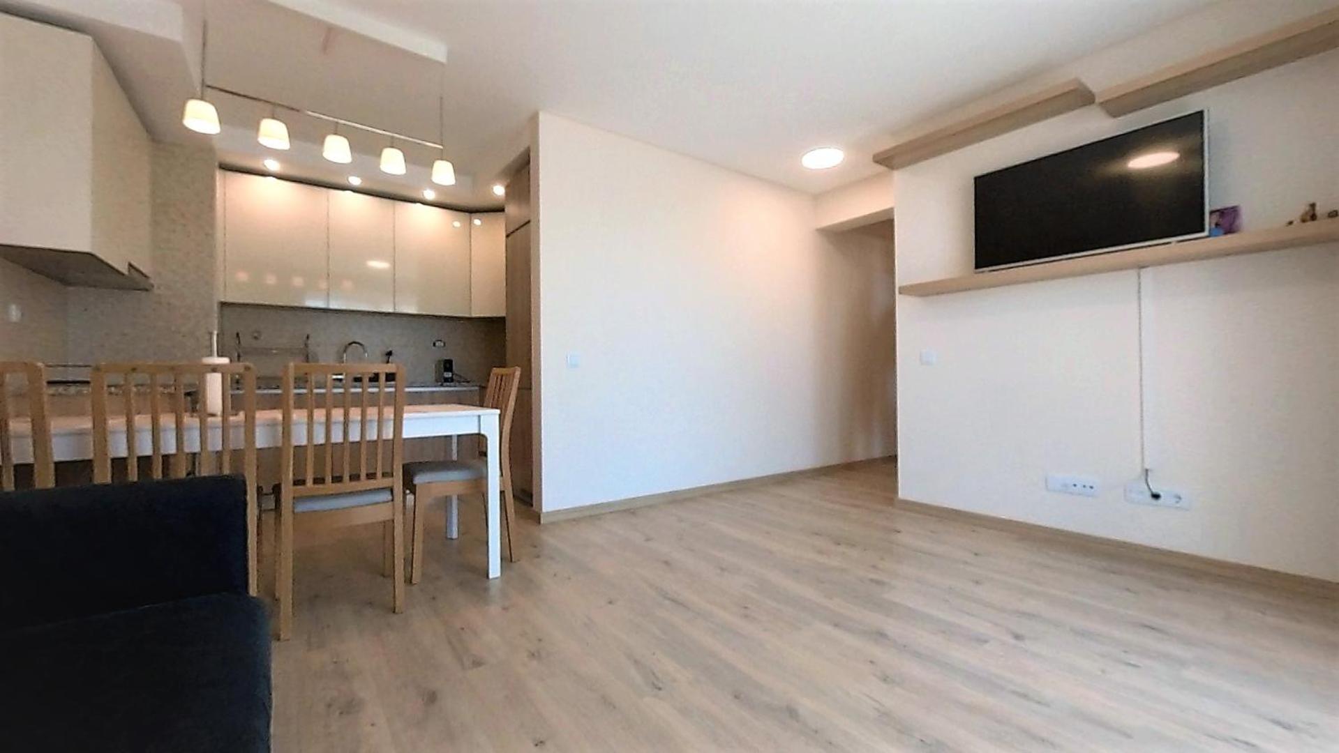 Elite Residence 15C view 5