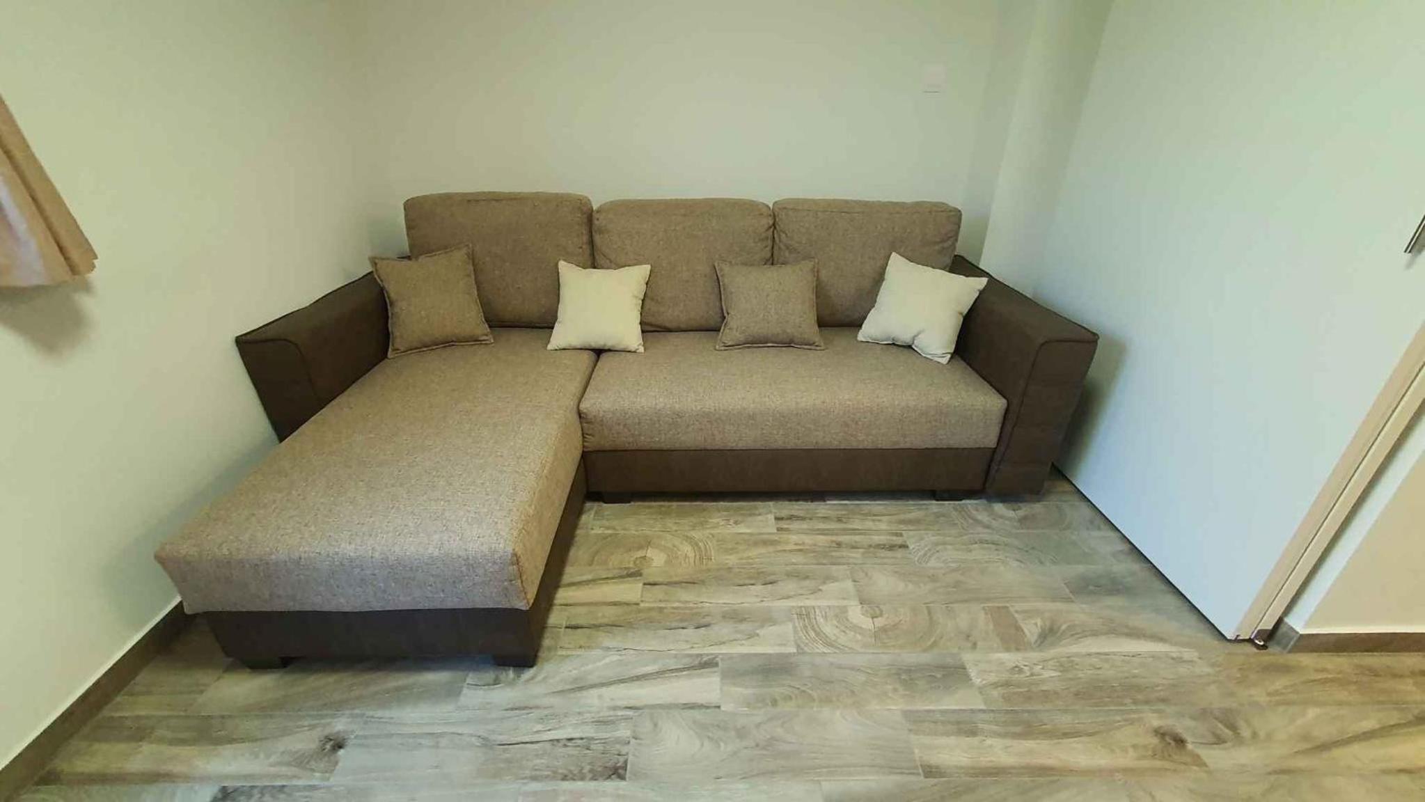 Photo 48