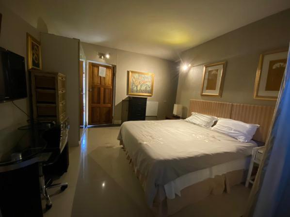 Terrace House Rivonia
