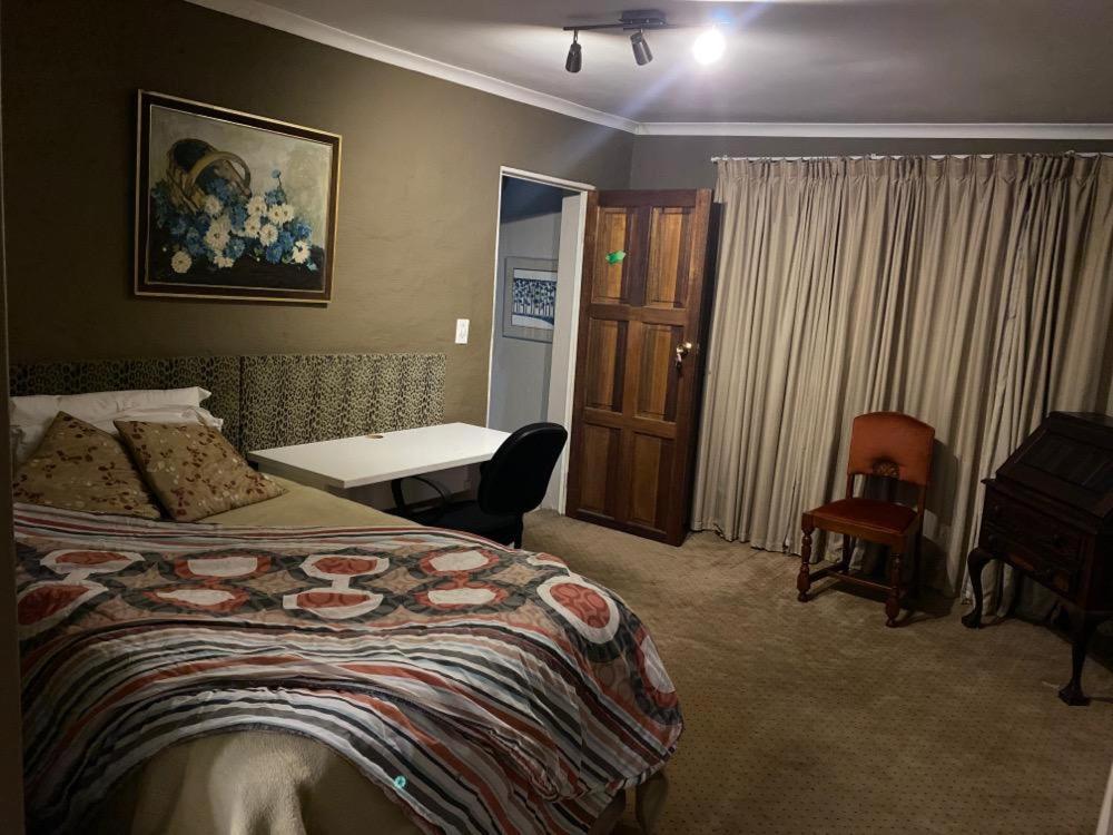 Terrace House Rivonia