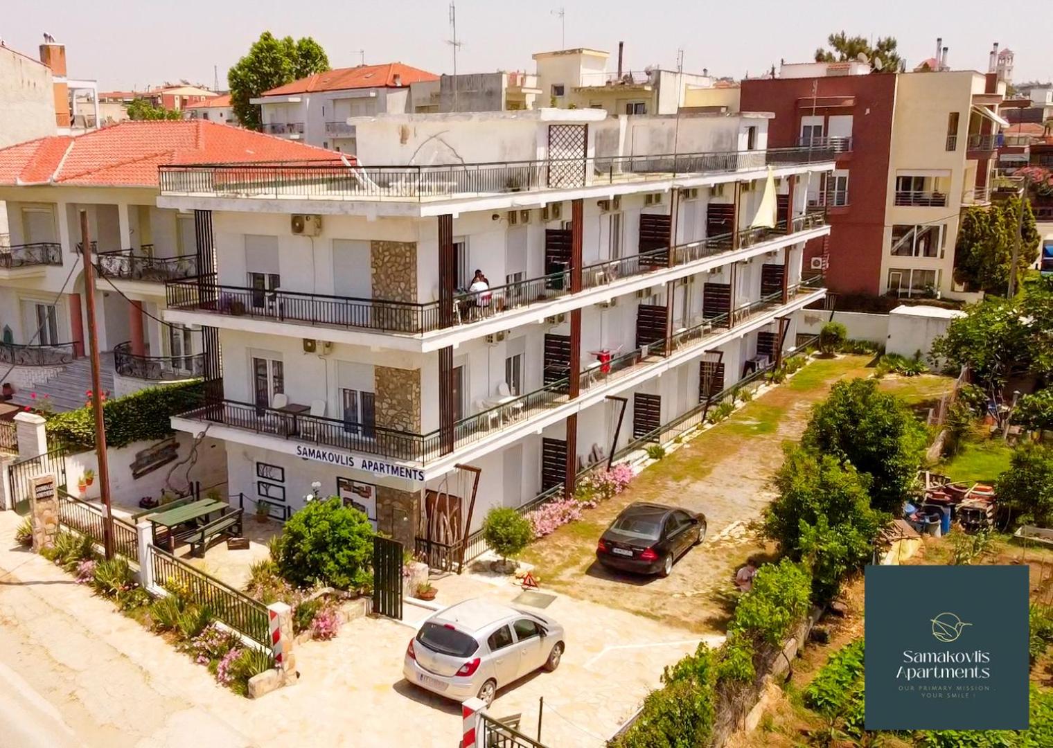 Samakovlis Apartments