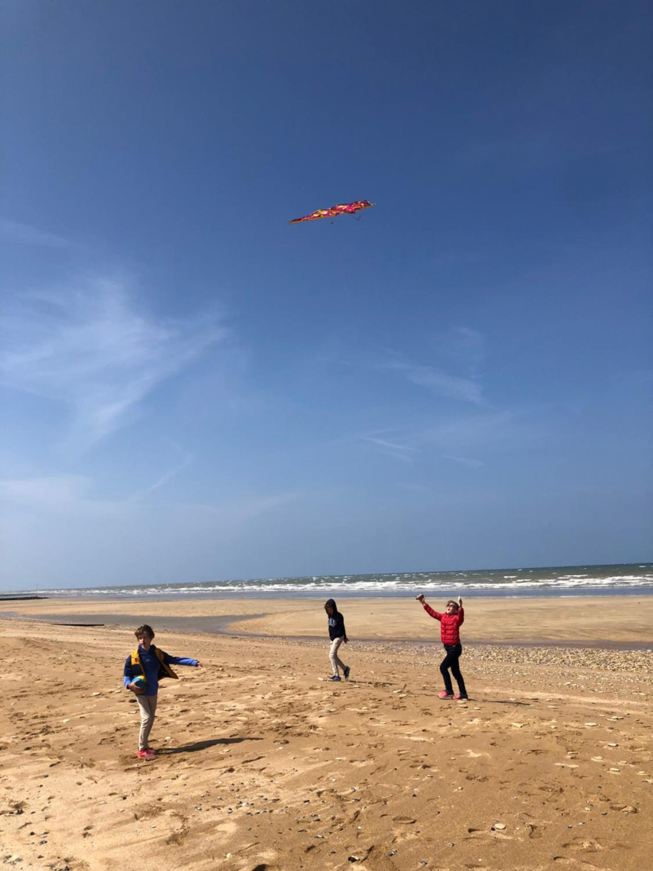 La plage au bout du jardin / Sword Beach cottage