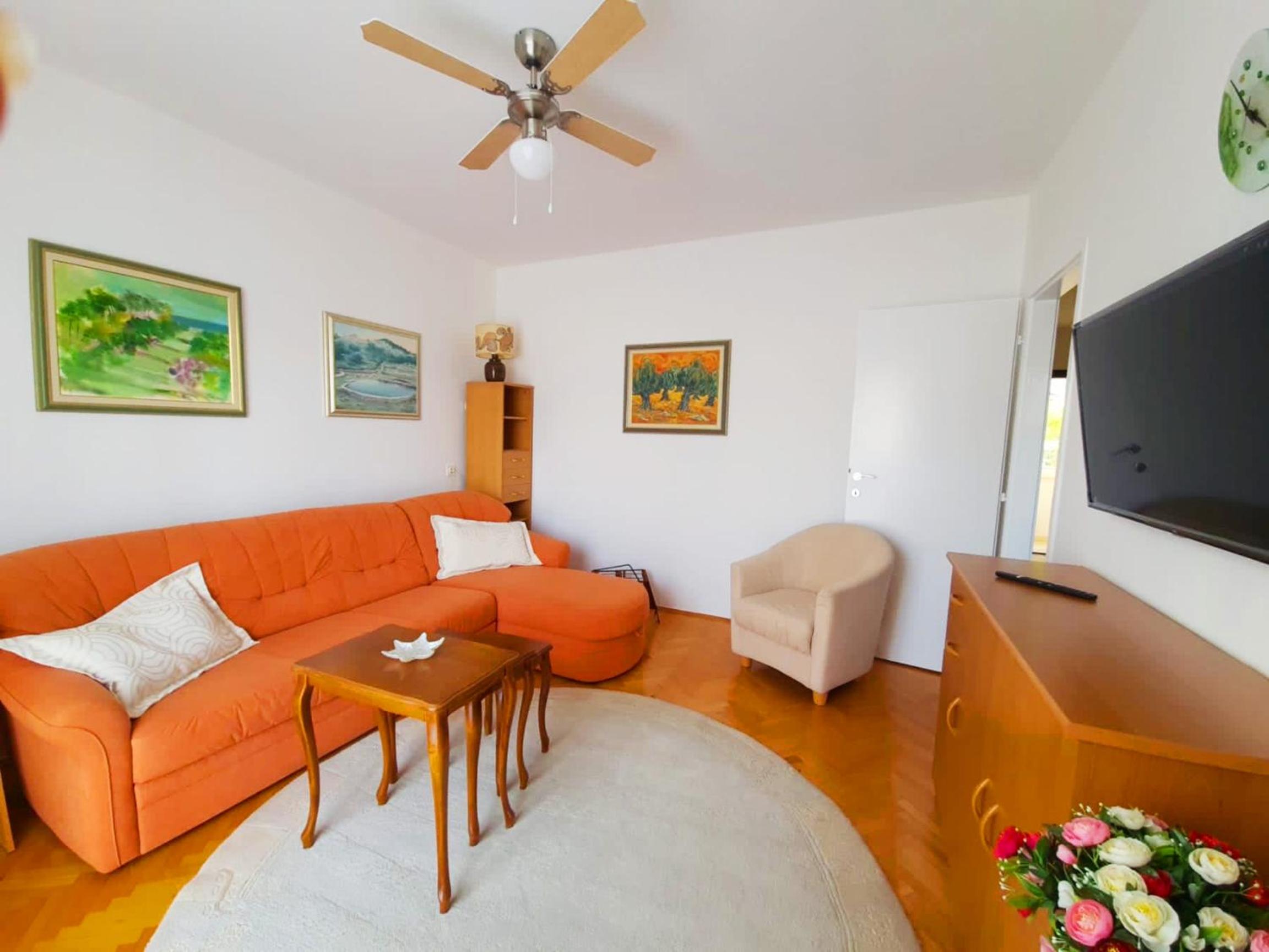 Insideout Apartment