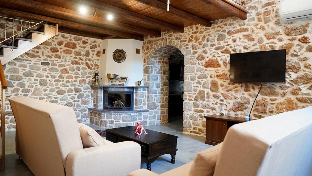 Résidence en pierre à Chios — photo 3
