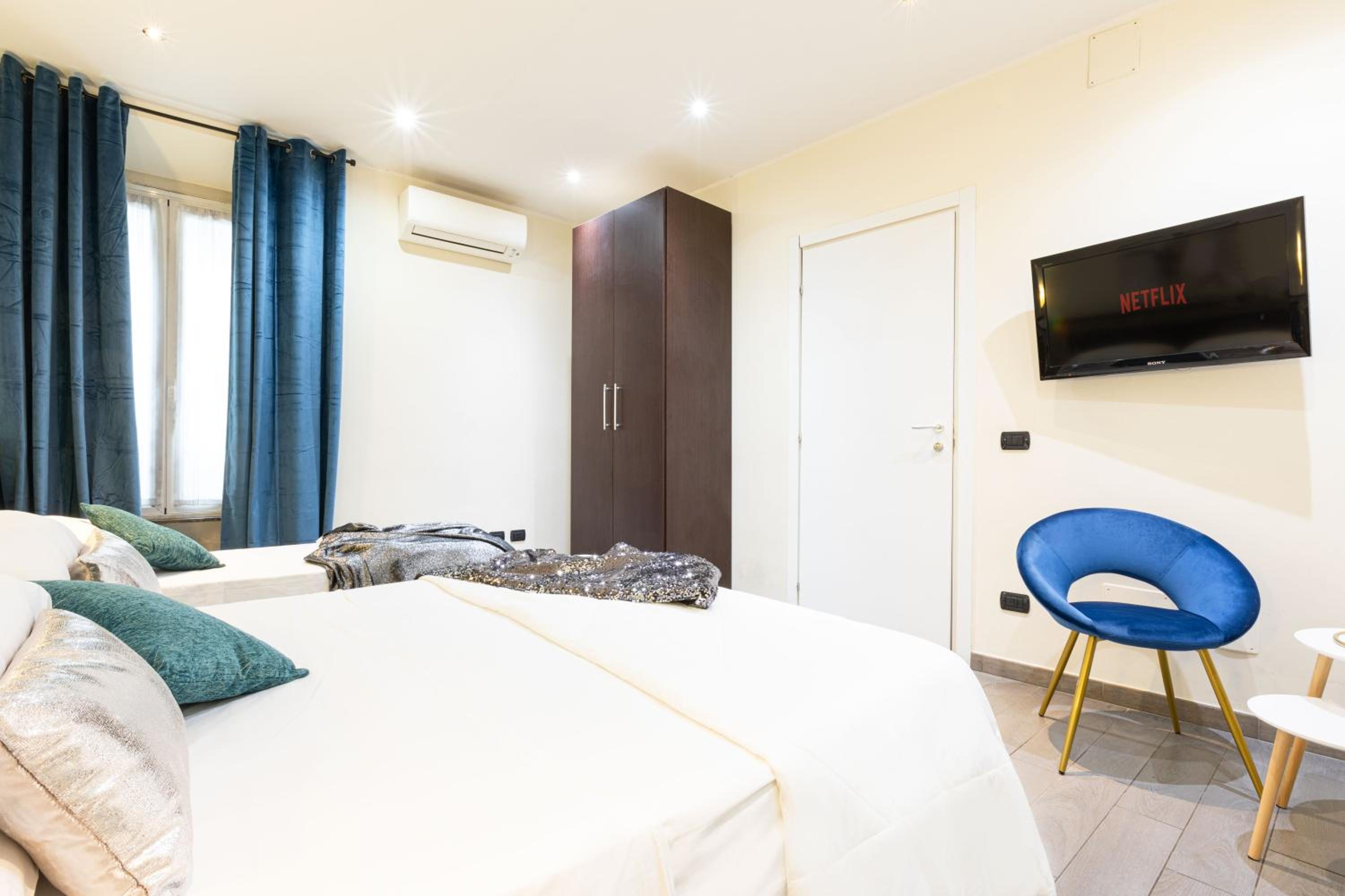 Cesar Vatican Rooms