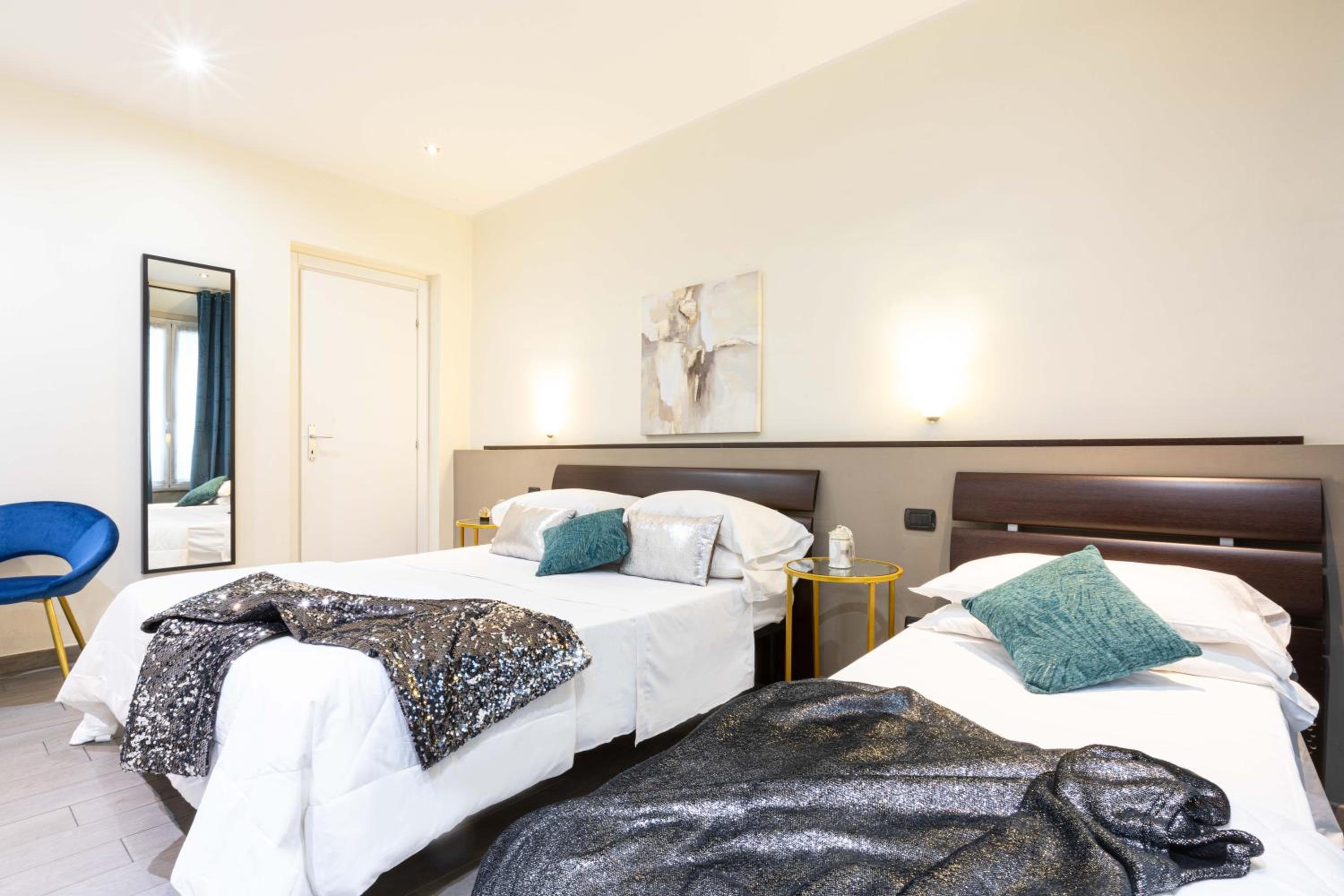 Cesar Vatican Rooms