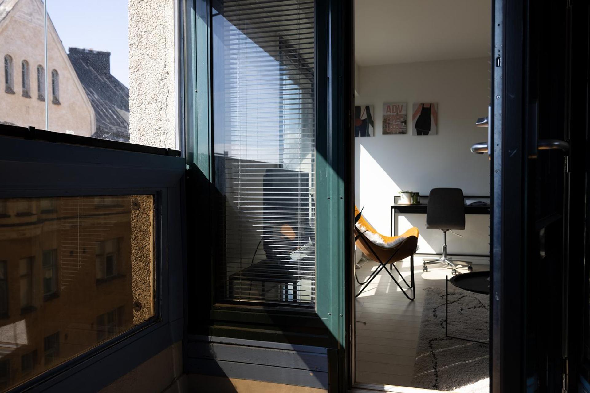 2ndhomes Mikonkatu Apartment 6 view 3