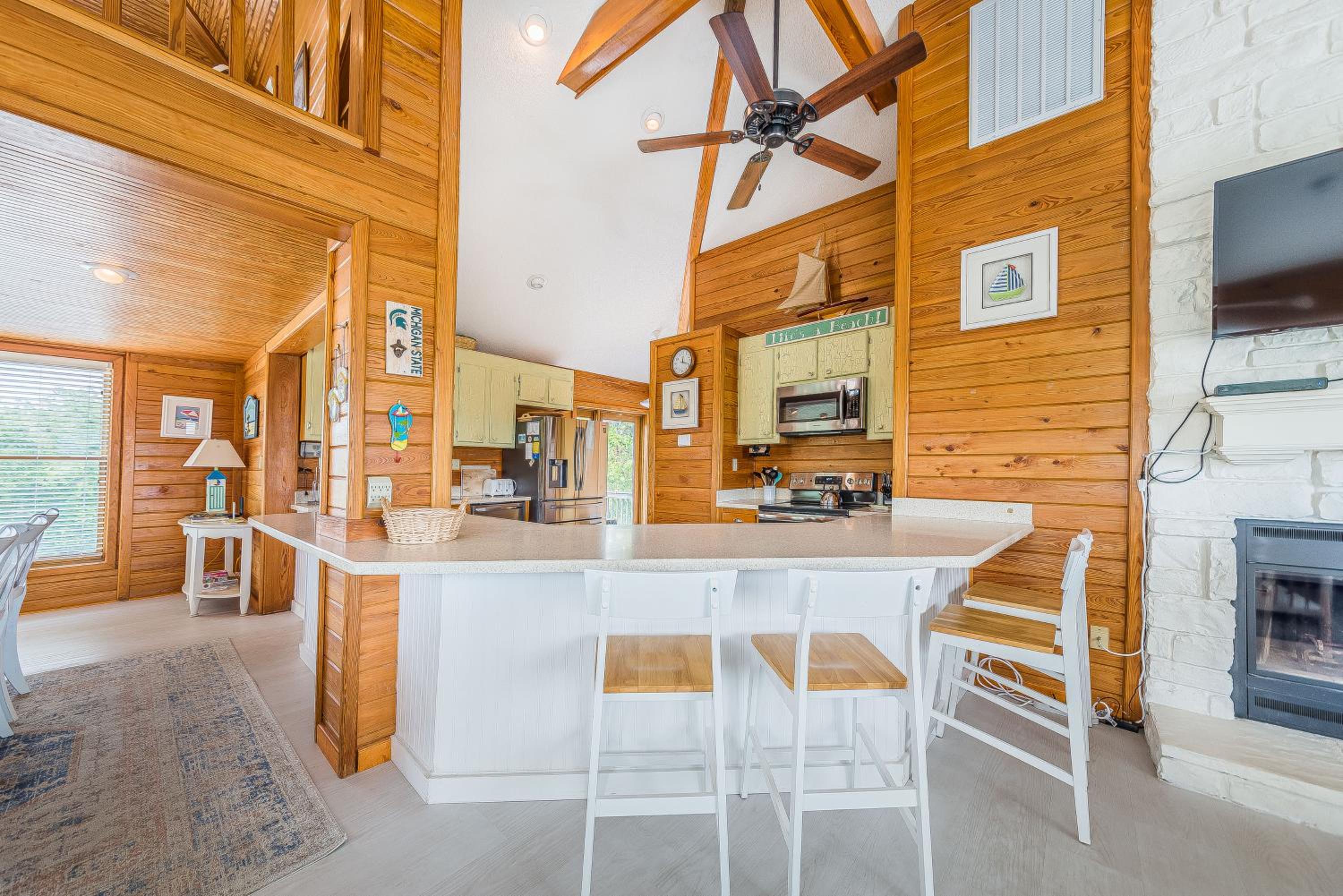 Just For Fun - Duck, Schooner Ridge, Pool Open 4/15, Pool Heat Option, Hot Tub, Close to Downtown view 4