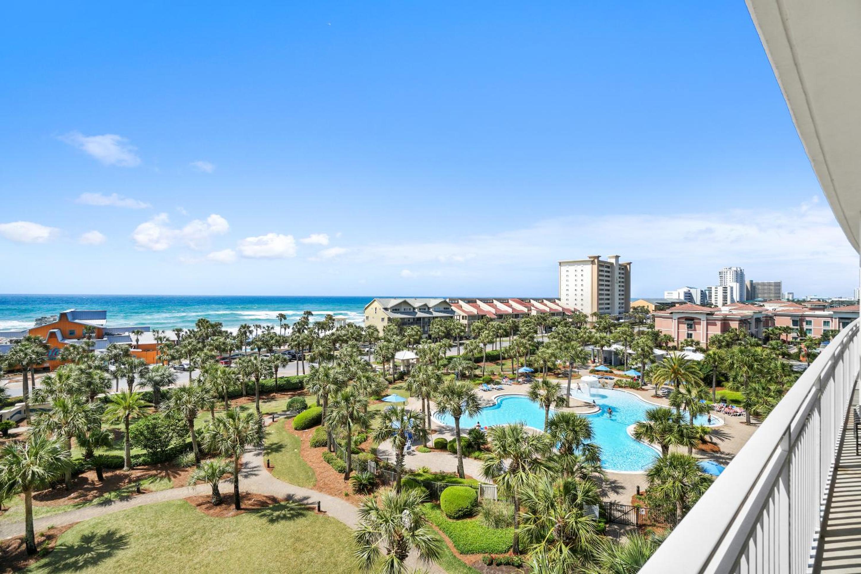Sterling Shores Beach Resort by Panhandle Getaways view 3