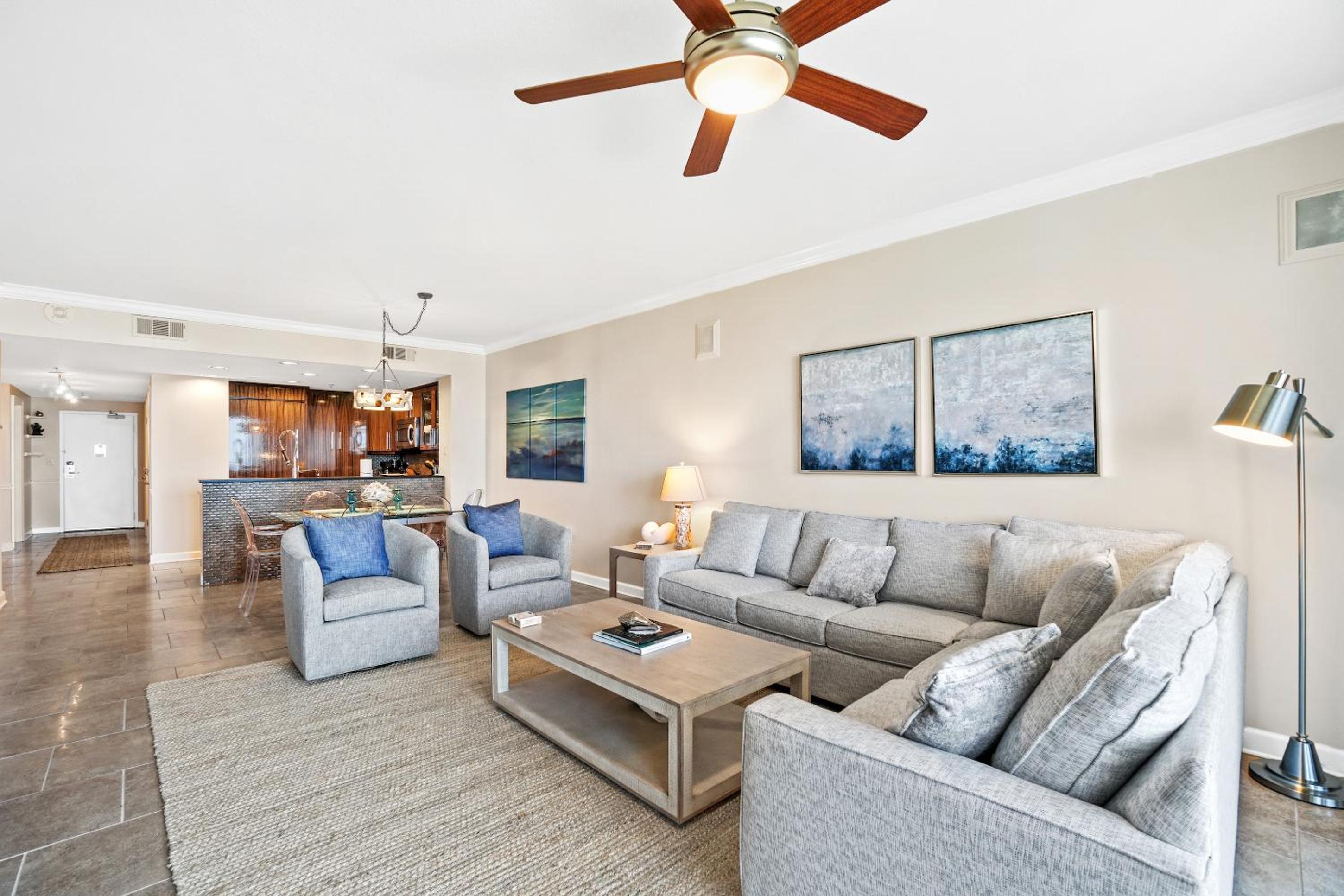 Sterling Shores Beach Resort by Panhandle Getaways view 4