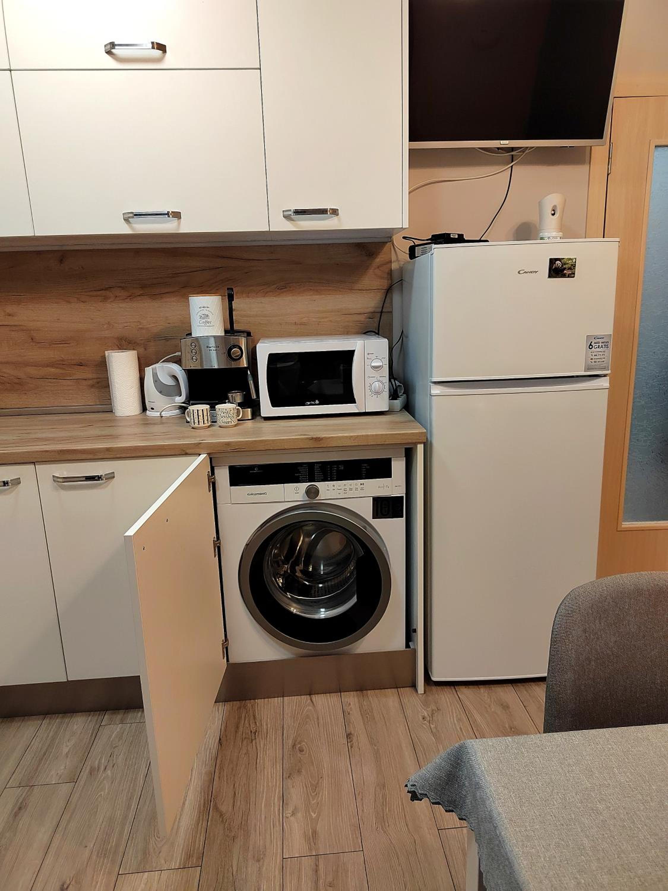 Apartment with private yard and BBQ