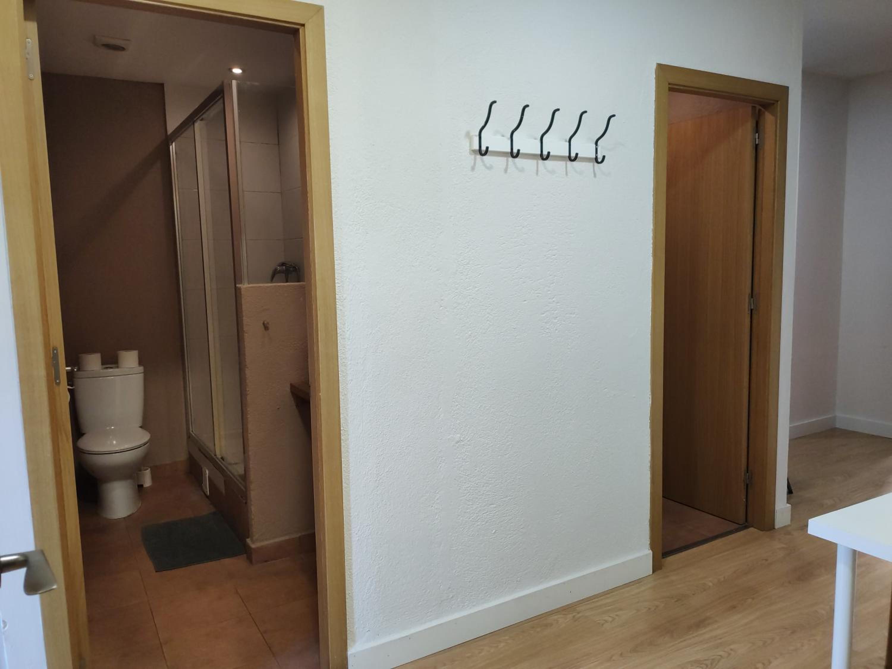 Diagonal Apartments