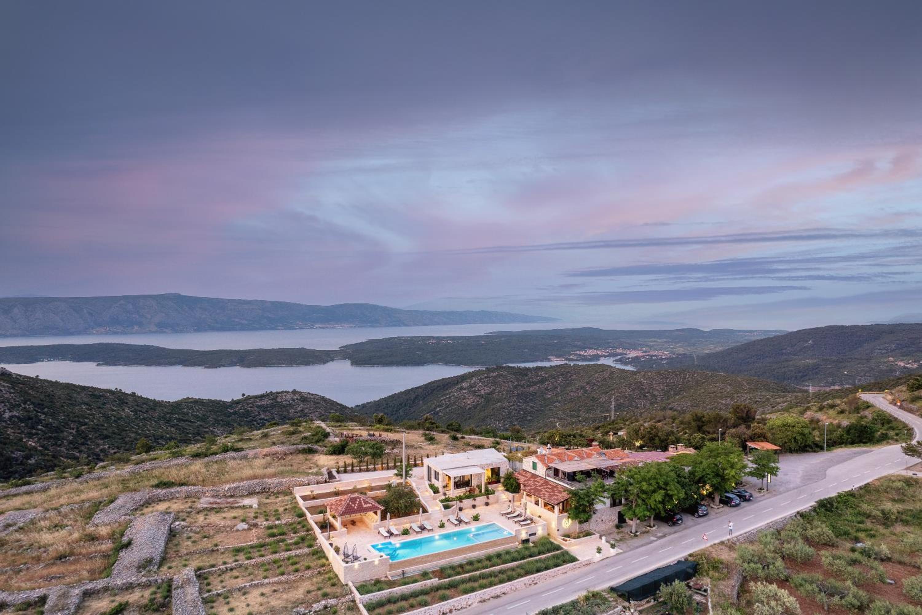 Vidikovac Levanda Luxury Apartments view 2