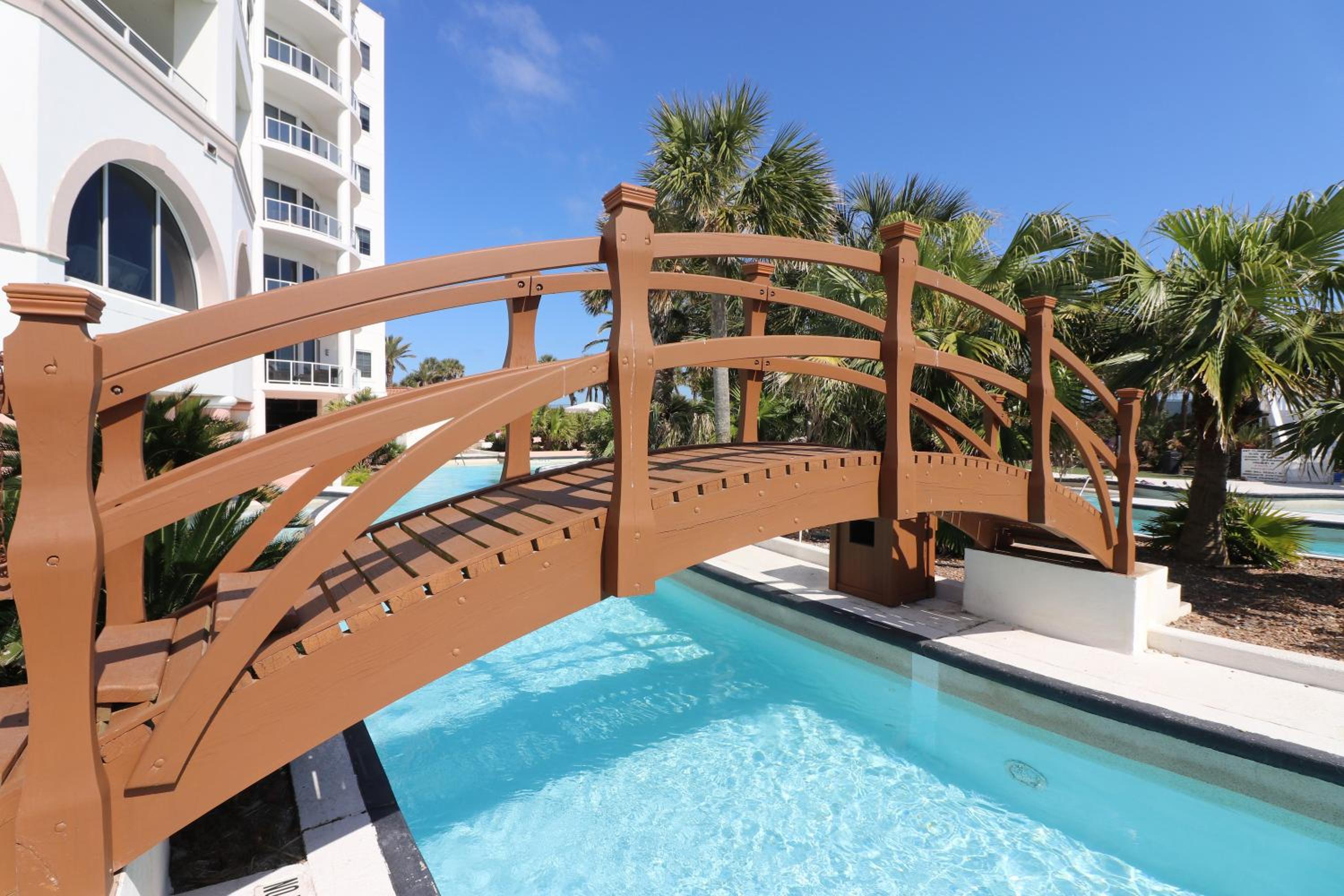 Beachfront Laid Back and Luxurious Diamond Beach Condo - Amazing Pools Amenities view 3
