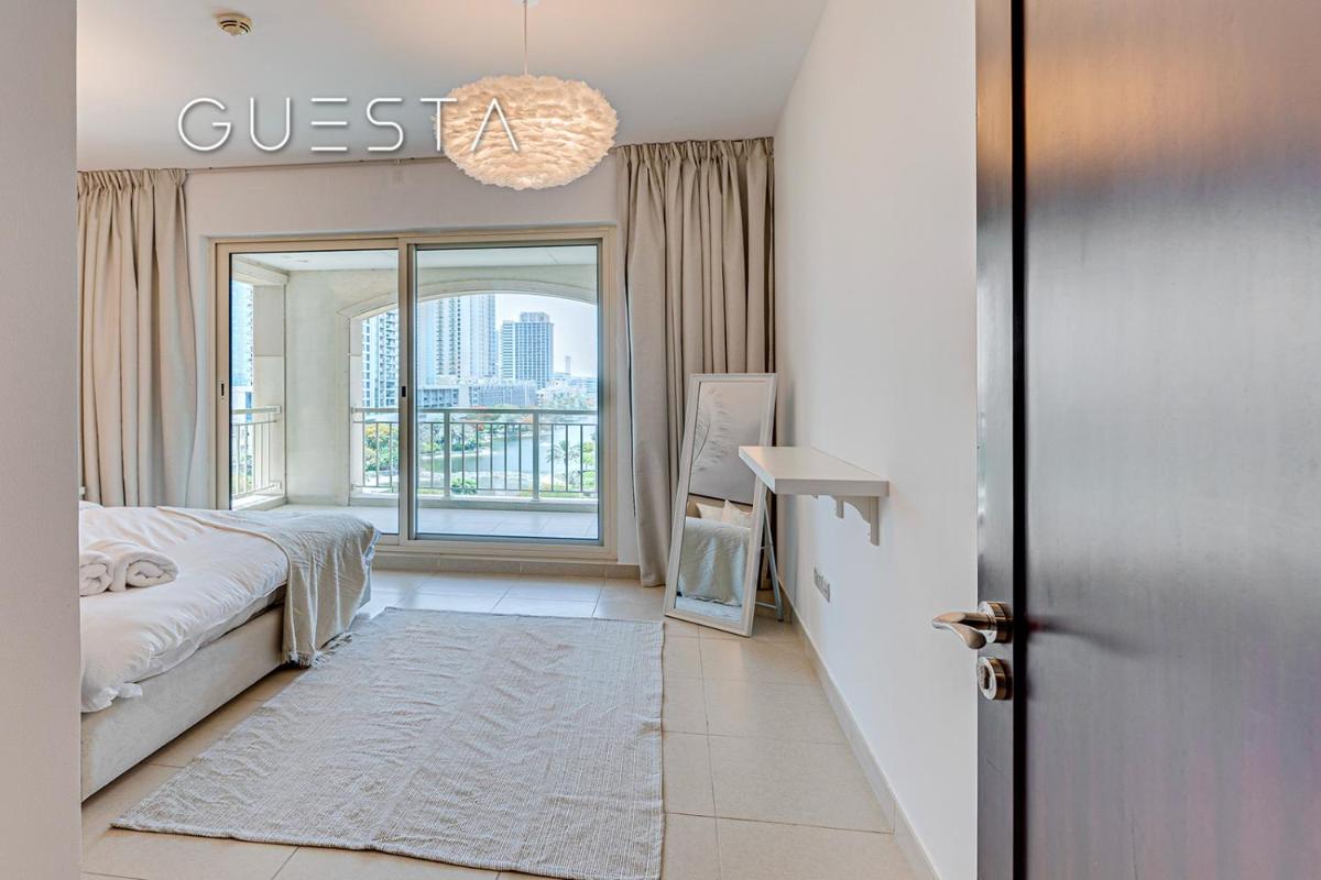 Mosela Tower by Emaar, The Views and Greens