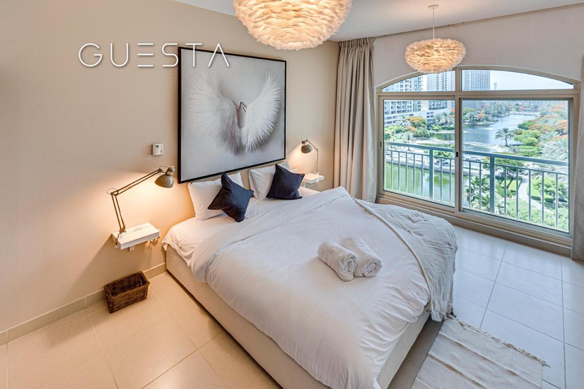 Mosela Tower by Emaar, The Views and Greens