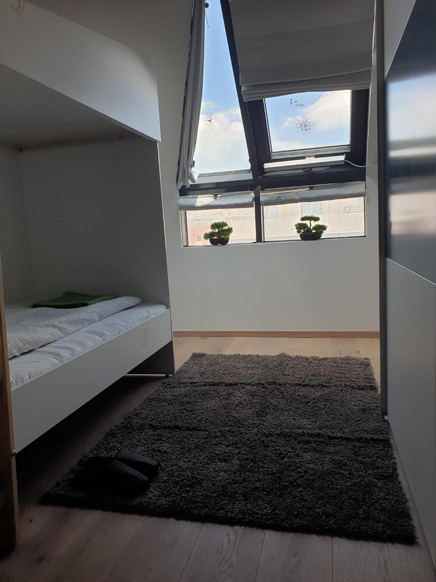 Hauptbahnhof Rooms