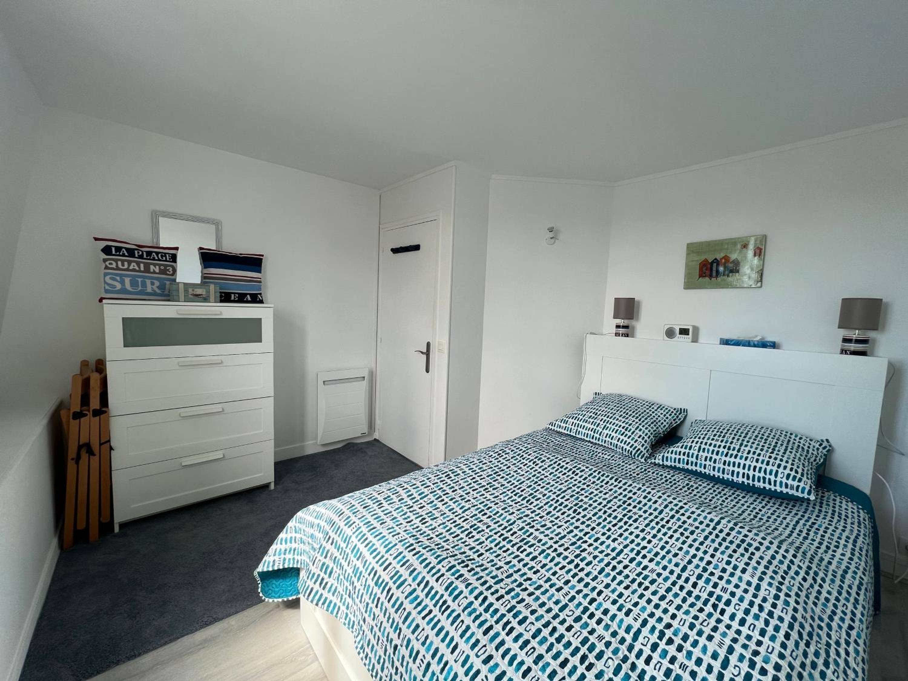 Le Cocooning T2 rénové et 5min à pied de la mer au cœur de Trouville