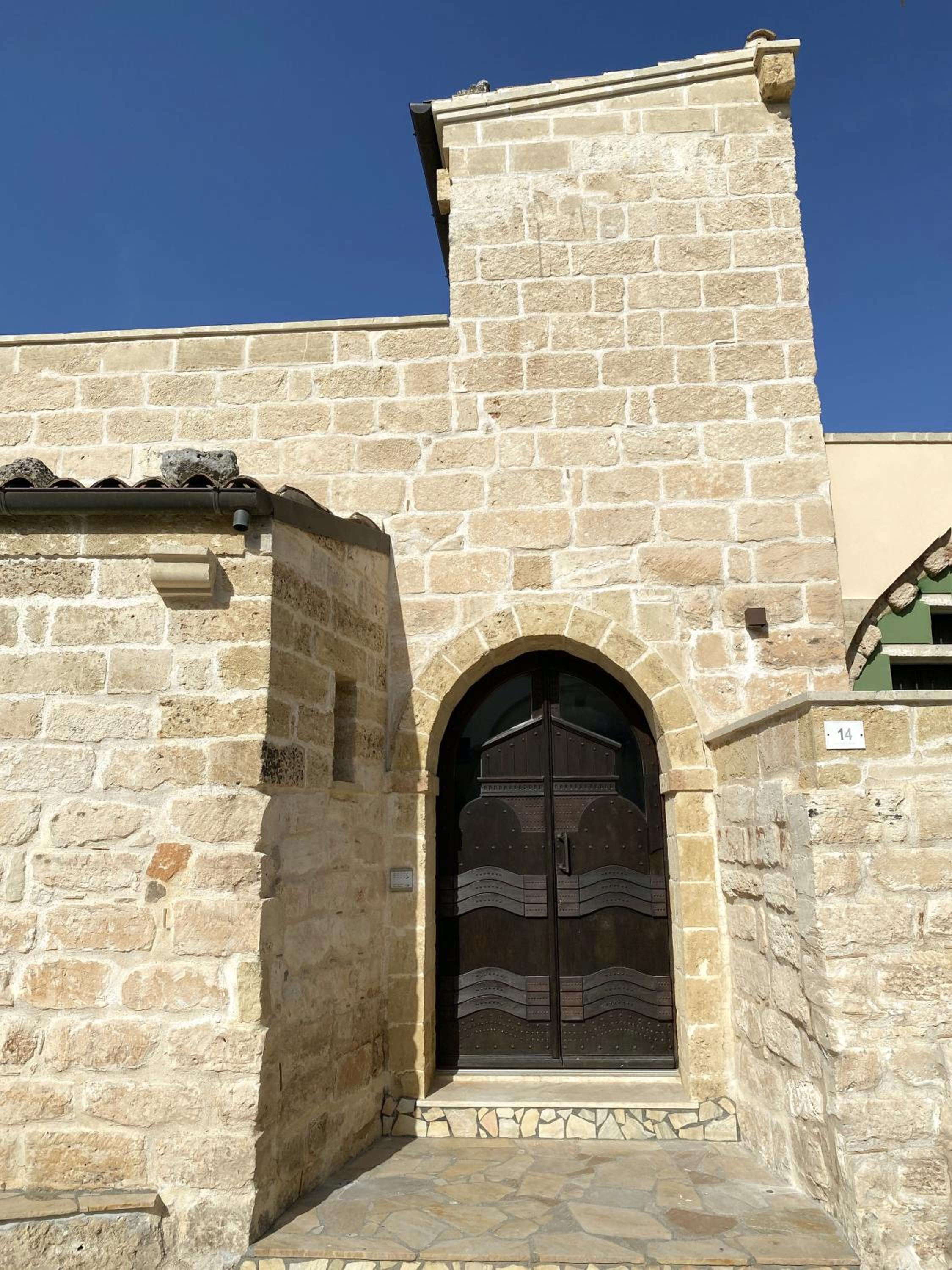 Comfortable House with Fenced Garden - Surano - Fireplace