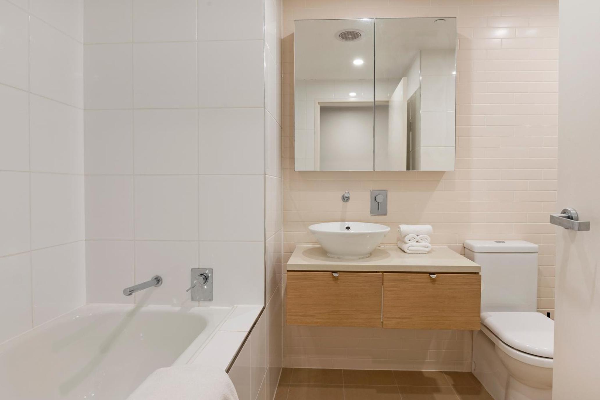 Darwin Waterfront Luxury Suites