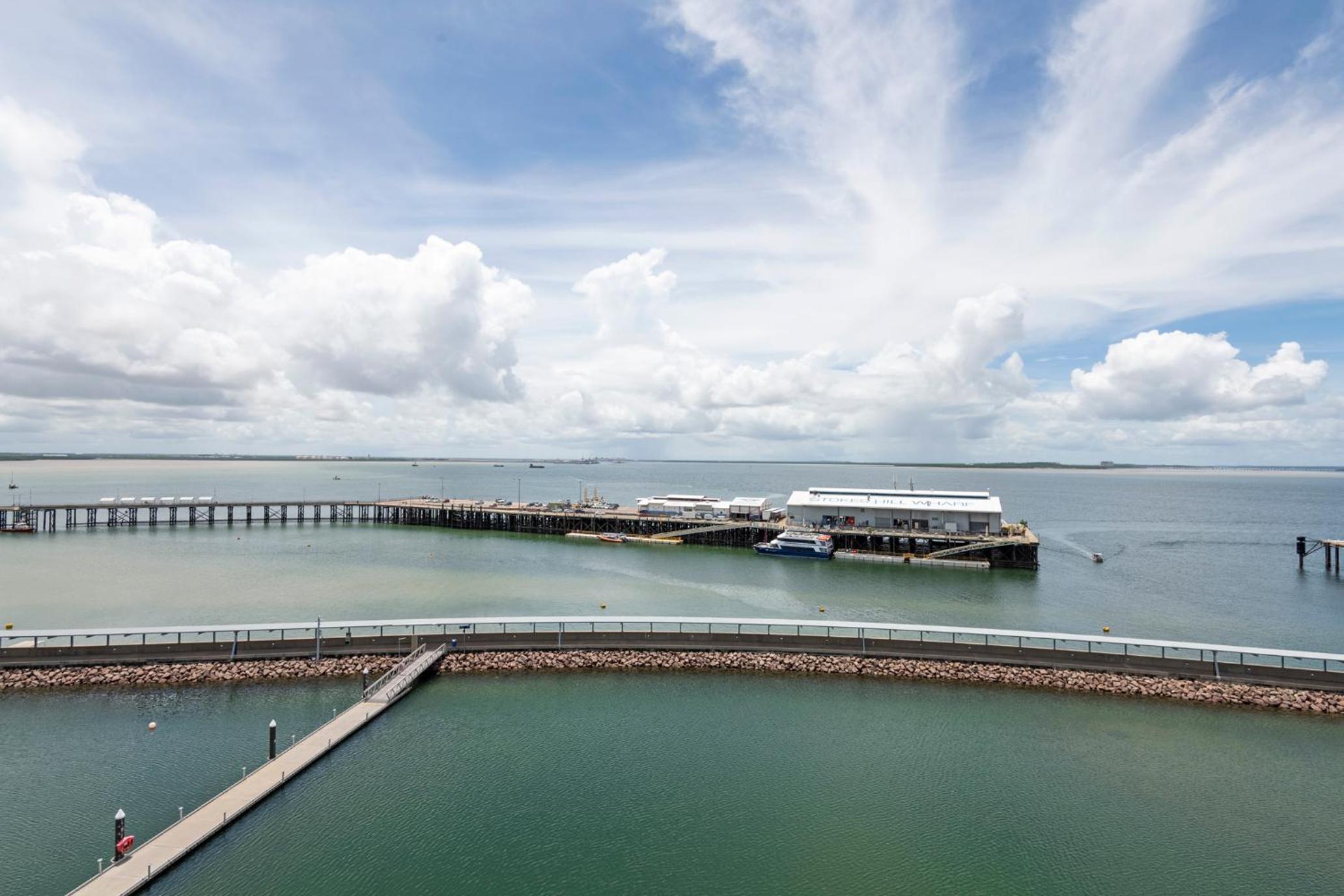 Darwin Waterfront Luxury Suites