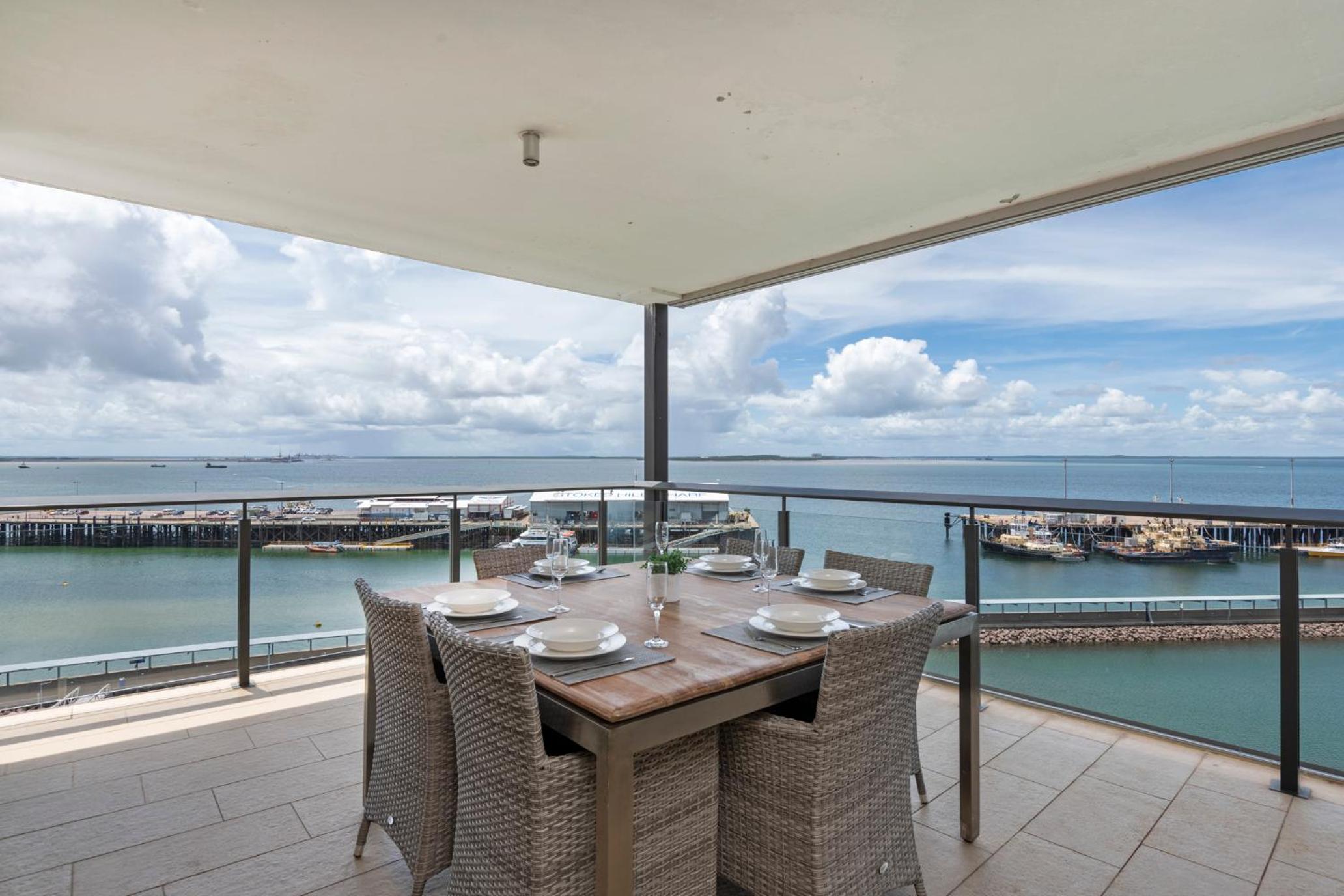 Darwin Waterfront Luxury Suites