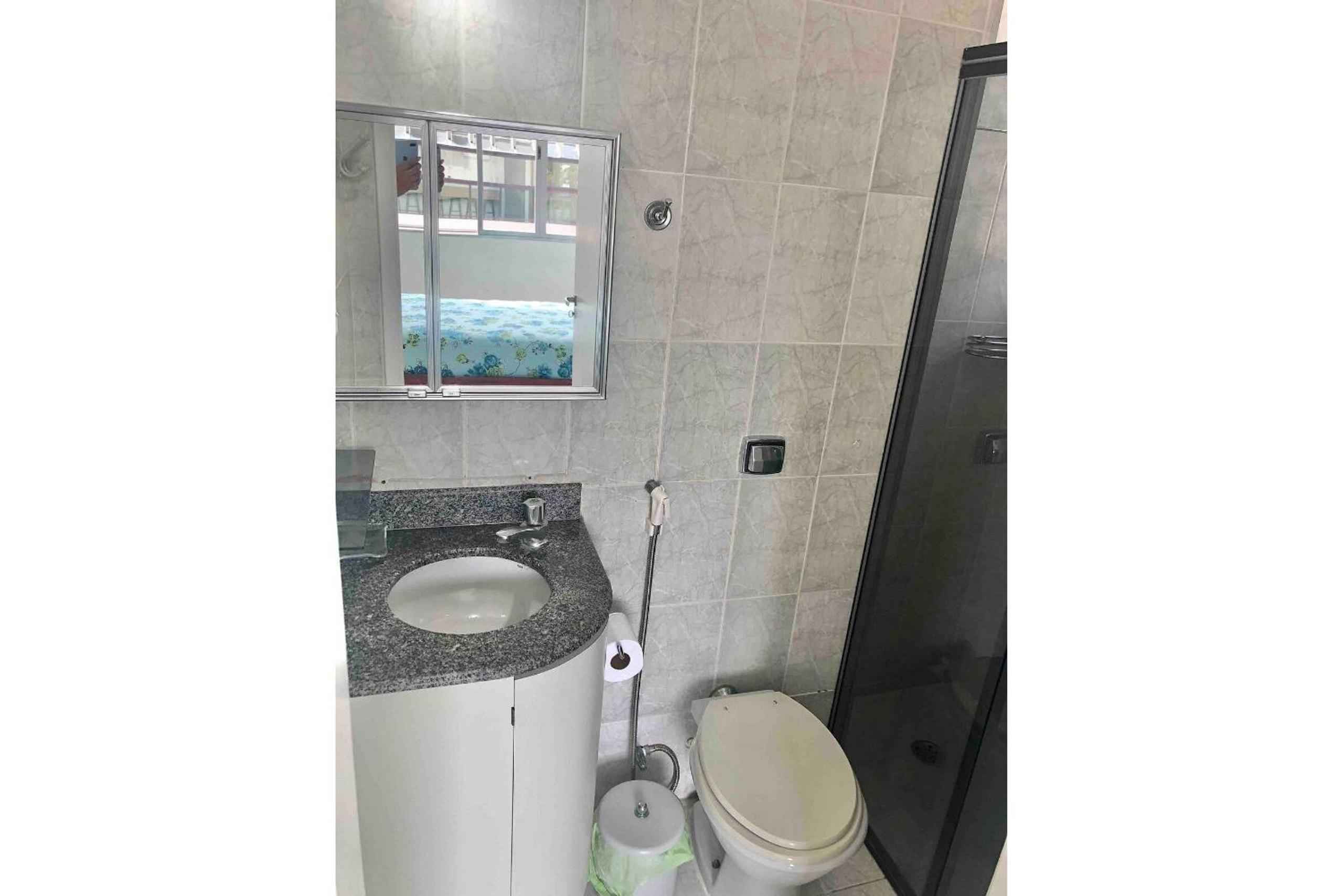 Pé na Areia: 3 Dorms com Vista Deslumbrante
