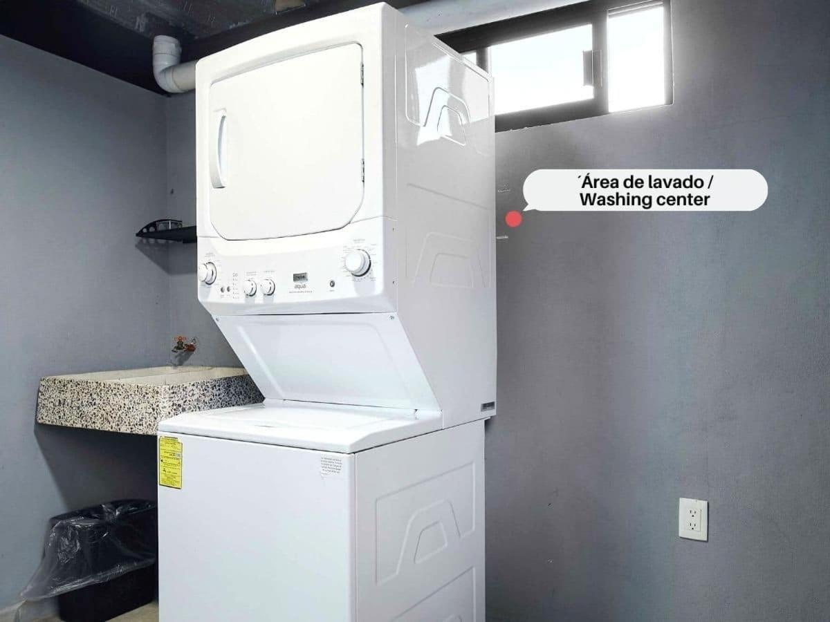 R10 DOUBLE STUDIO at ITESM CEM Full Services, Shared-Kitchen, Fridge ,Laundry, Smart TV, Parking, Balcony