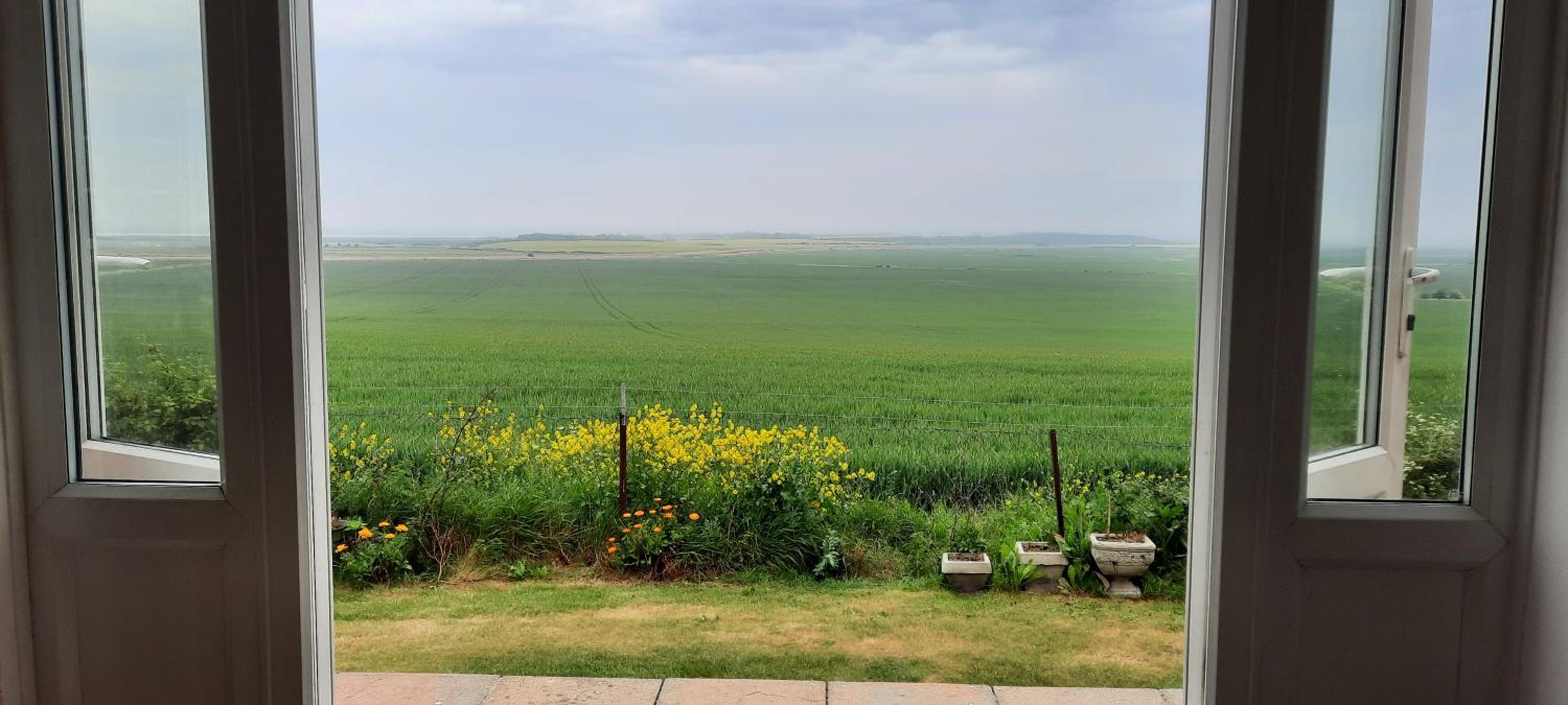 Shirls chalet in Sheppey, Leysdown view 4