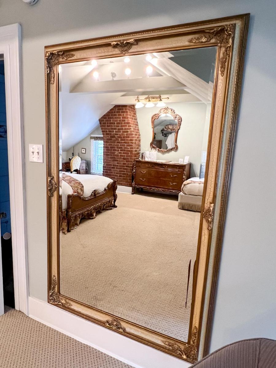 The Harbor Rose Bed & Breakfast