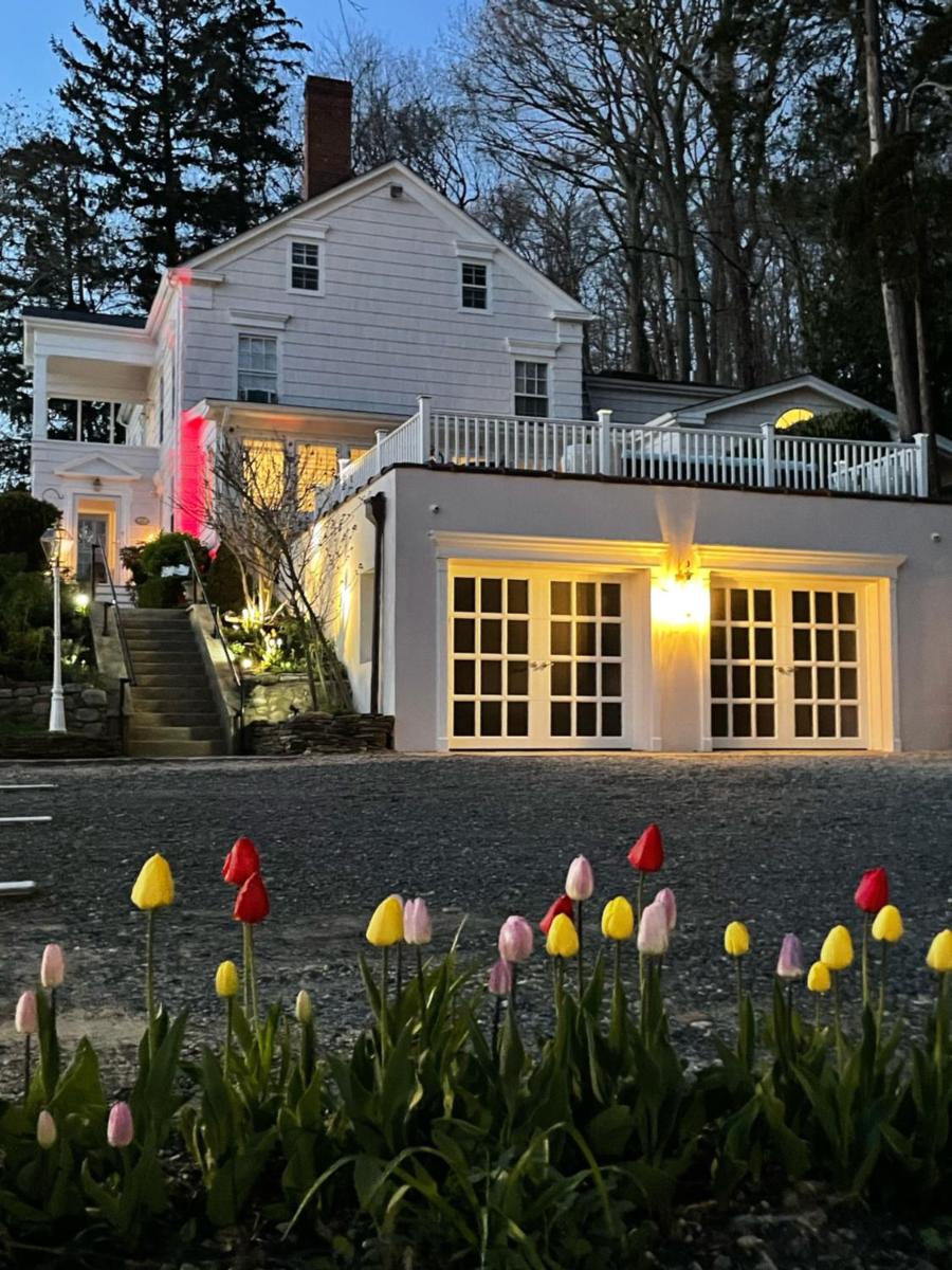 The Harbor Rose Bed & Breakfast