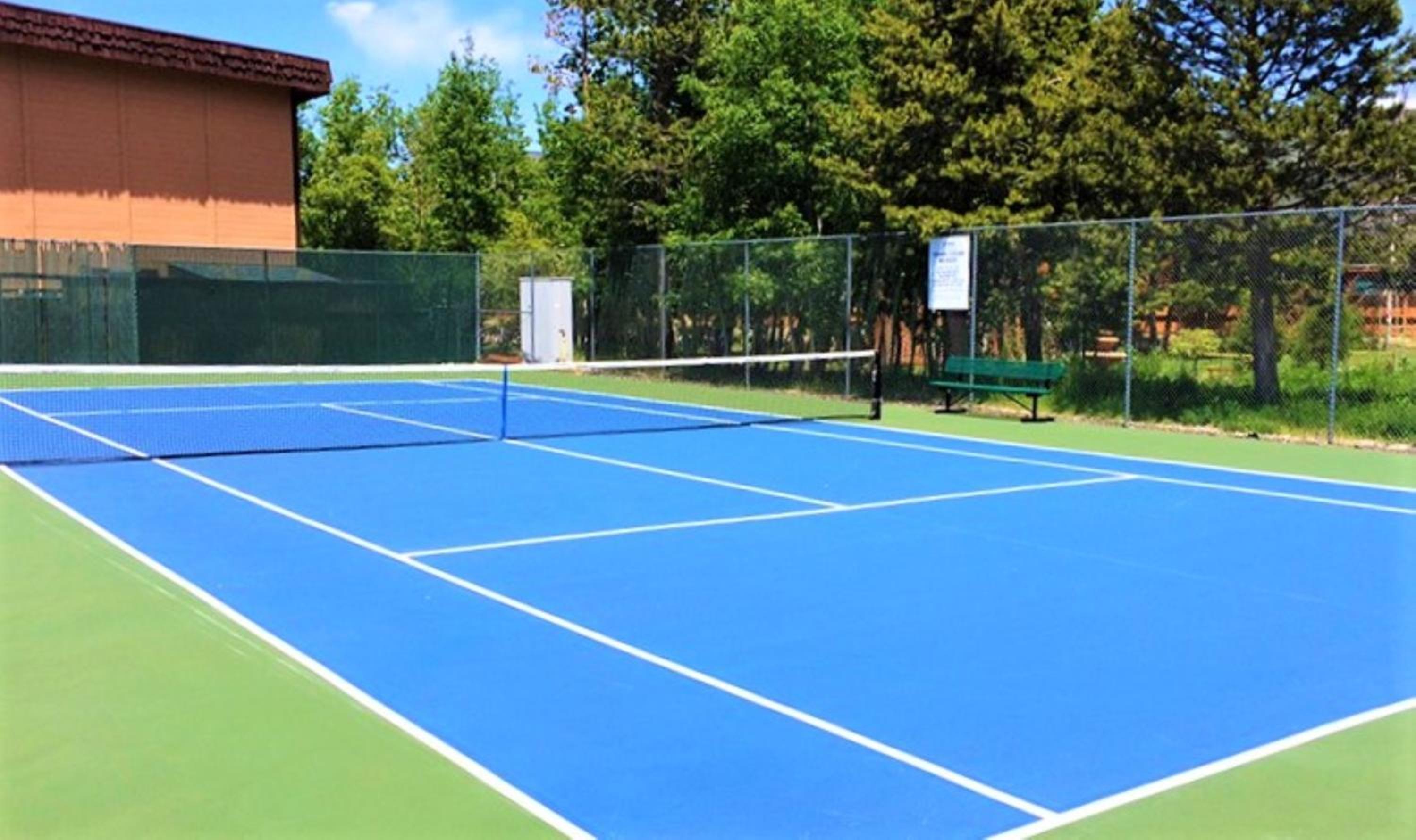 Lake Tahoe Vacations - The Tahoe Beach  Ski Club Owners Association - Property Image 2