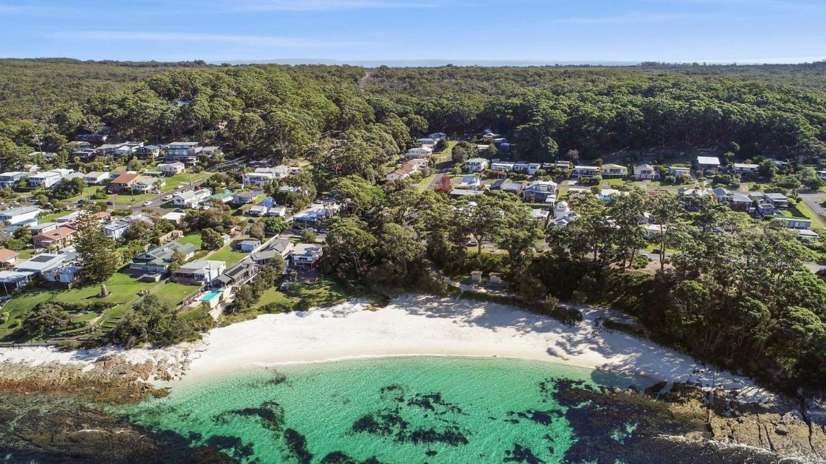 24 Hyam Rd Hyams Beach