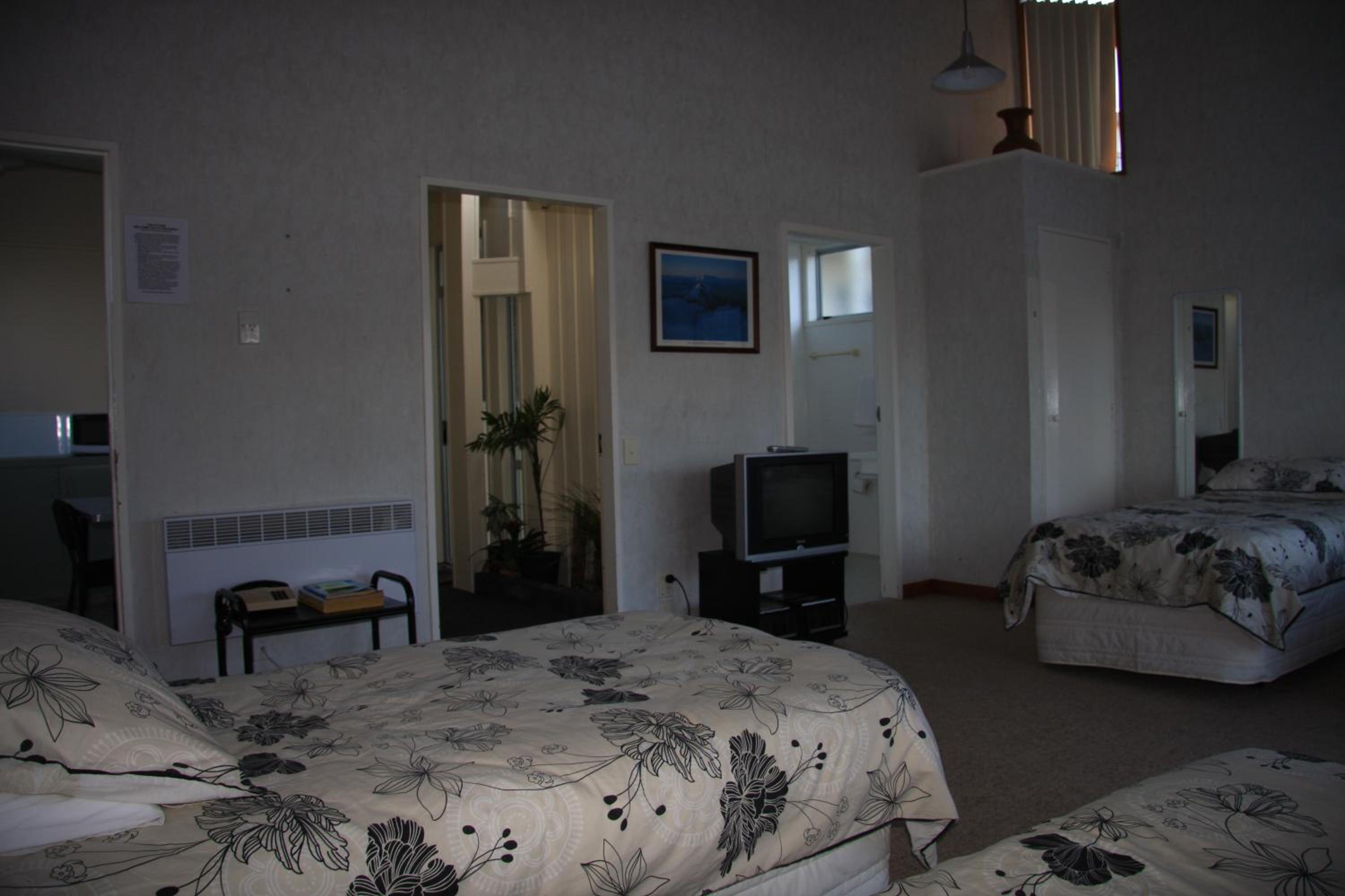 Kuirau Park Motor Lodge- Thermal Mineral pool