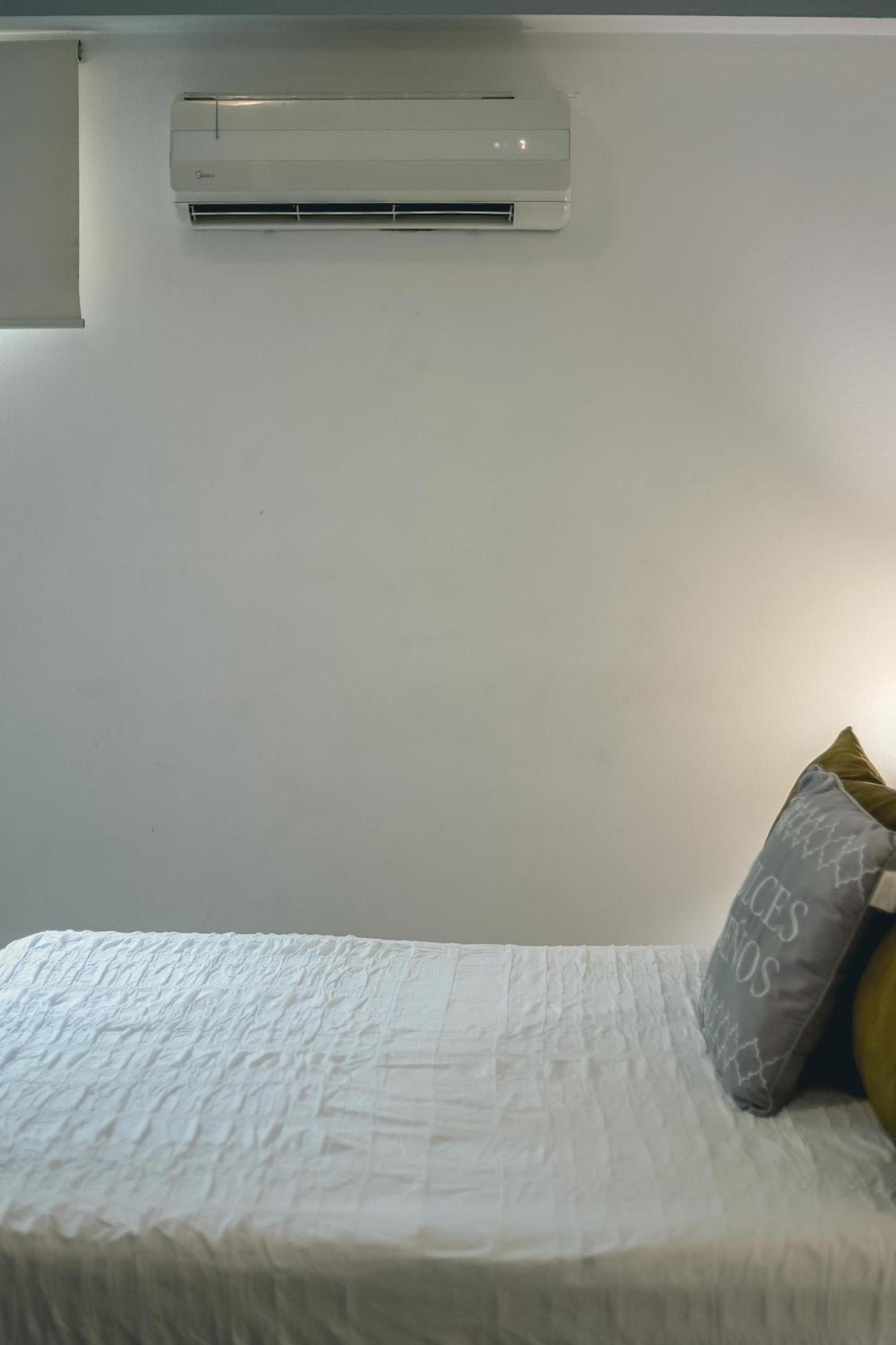 ARMONIA 408 APARTMENT IN GAZCUE view 4