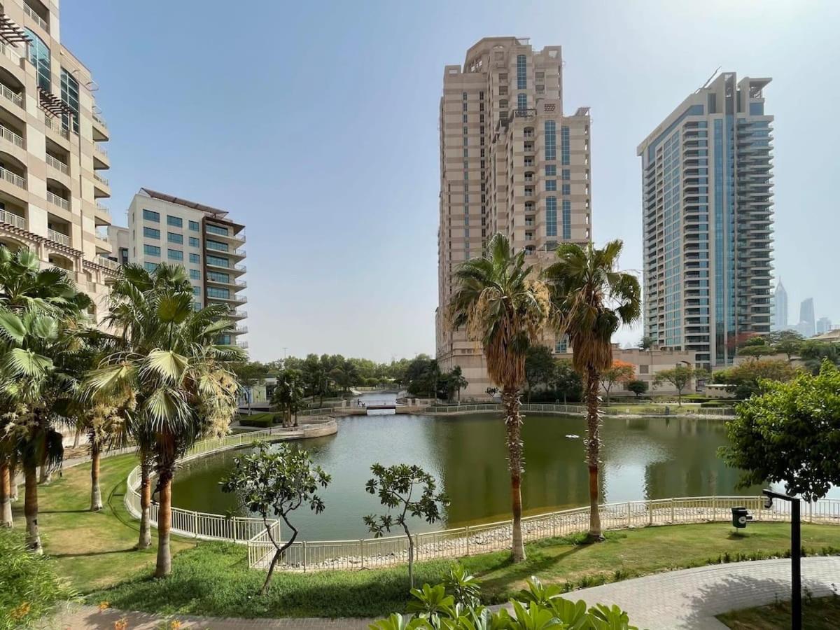 Mosela Tower by Emaar, The Views and Greens