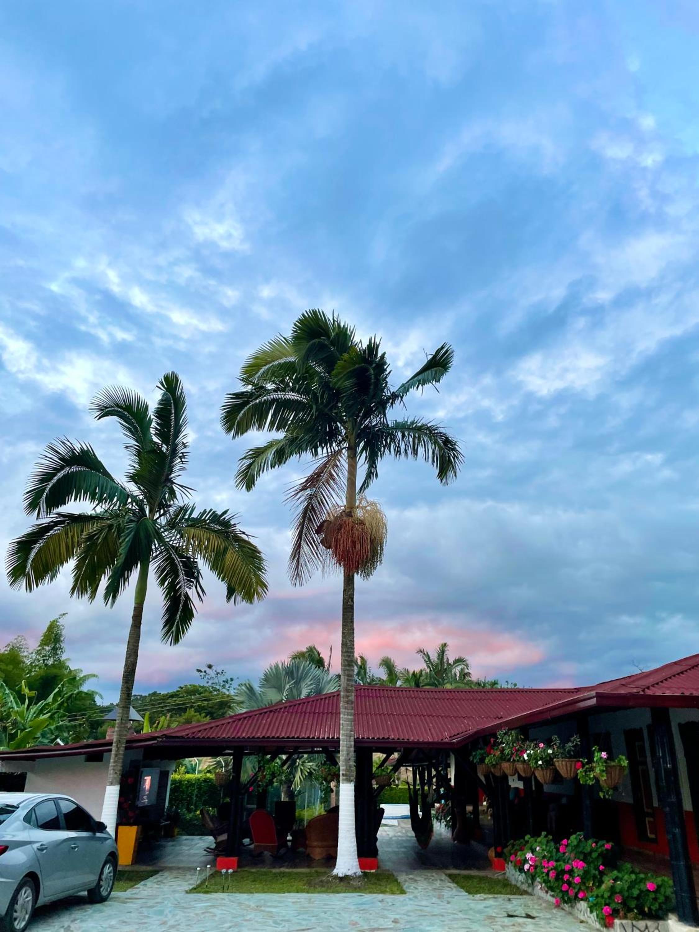 Hotel Karey - Image 1