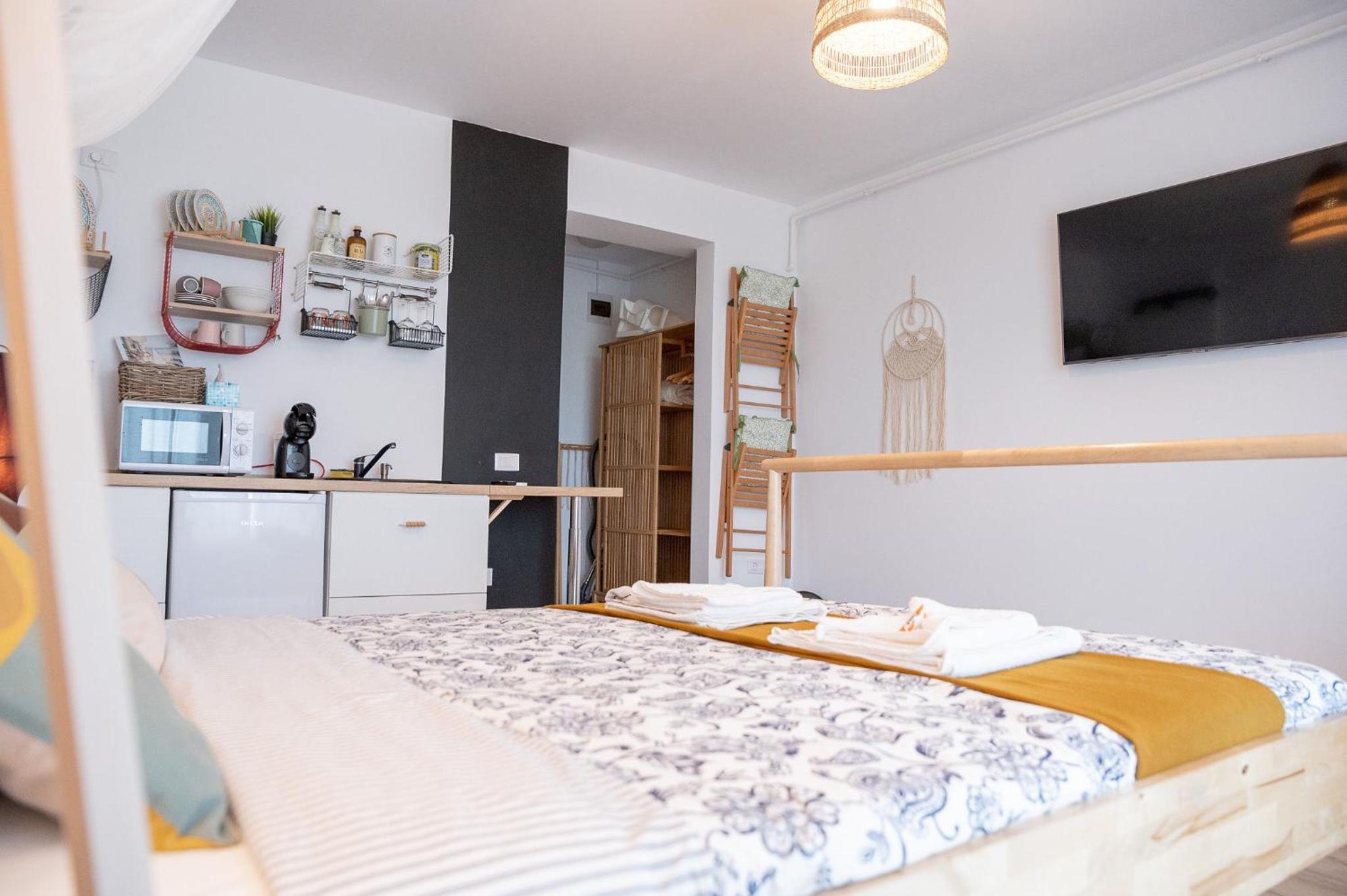 Yaio apartments