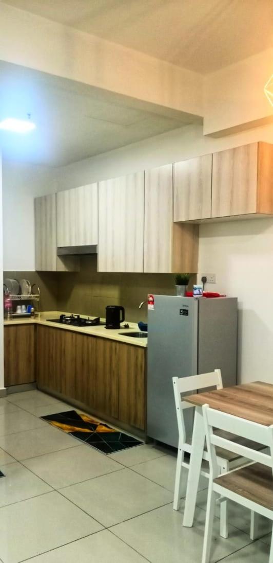 My Dallyne's Homestay at Mutiara Ville Cyberjaya photo 4