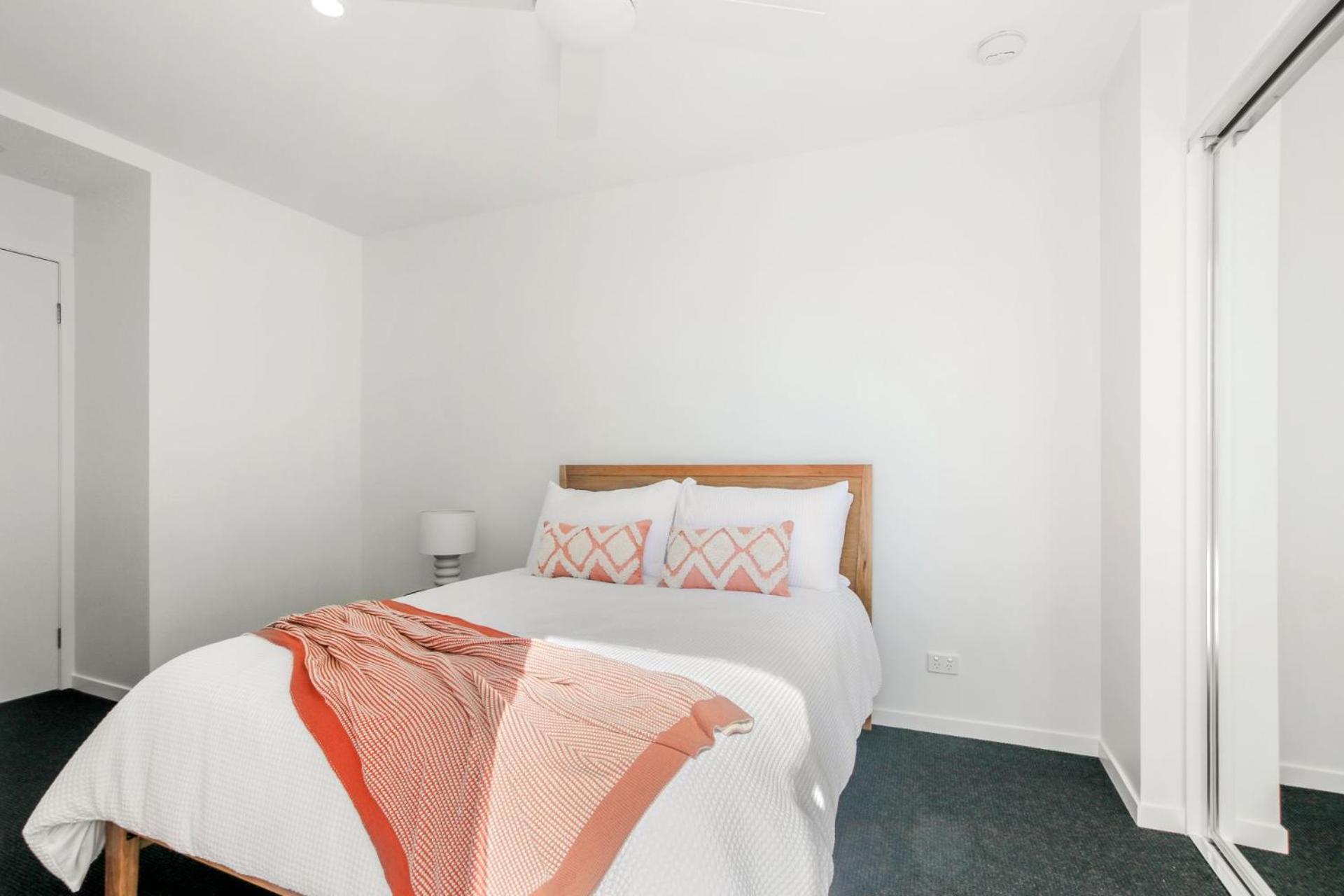 Caloundra Vacations - Kings Surf Unit 6 5 Ormonde Tce Kings Beach - Property Image 7