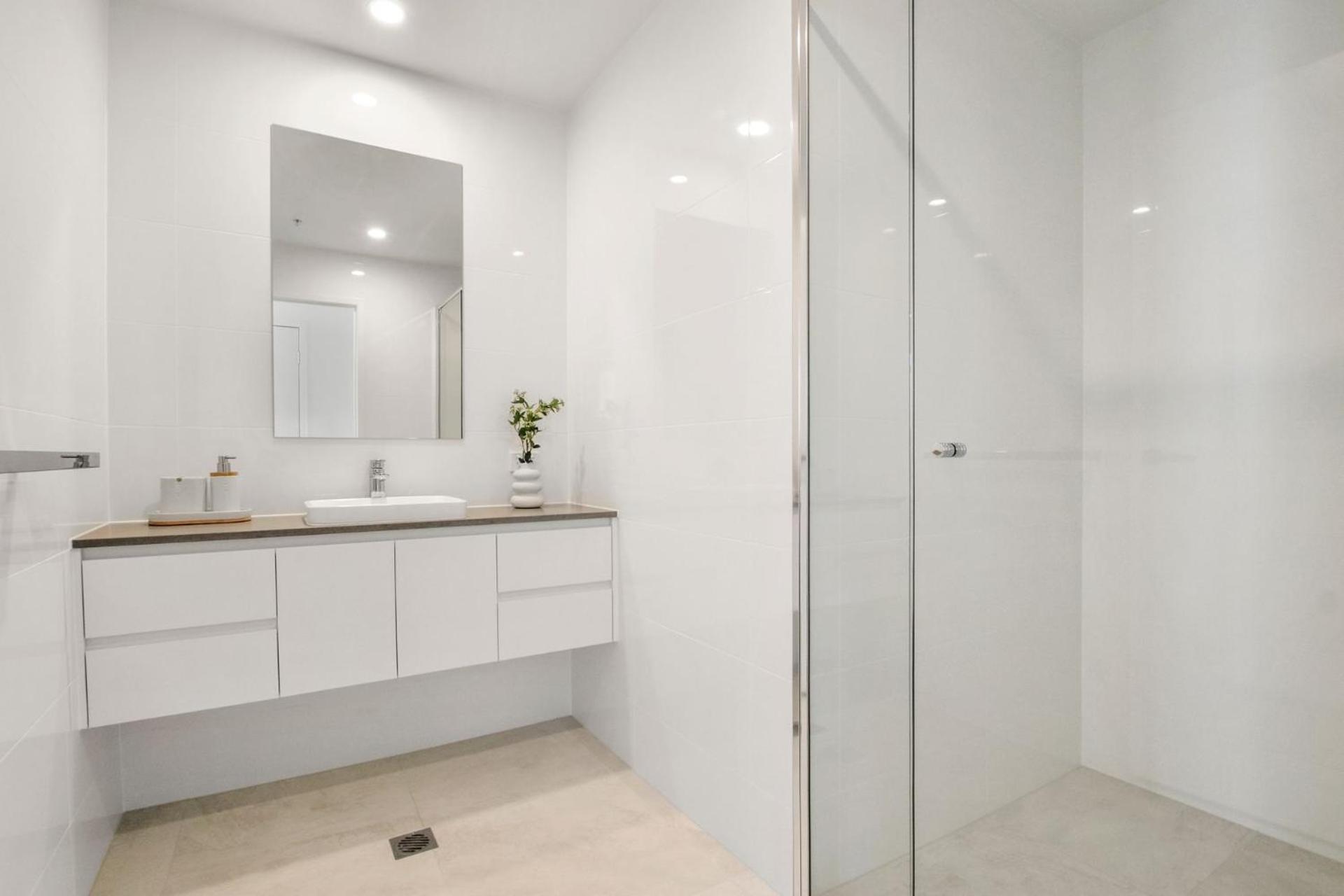 Caloundra Vacations - Kings Surf Unit 6 5 Ormonde Tce Kings Beach - Property Image 6