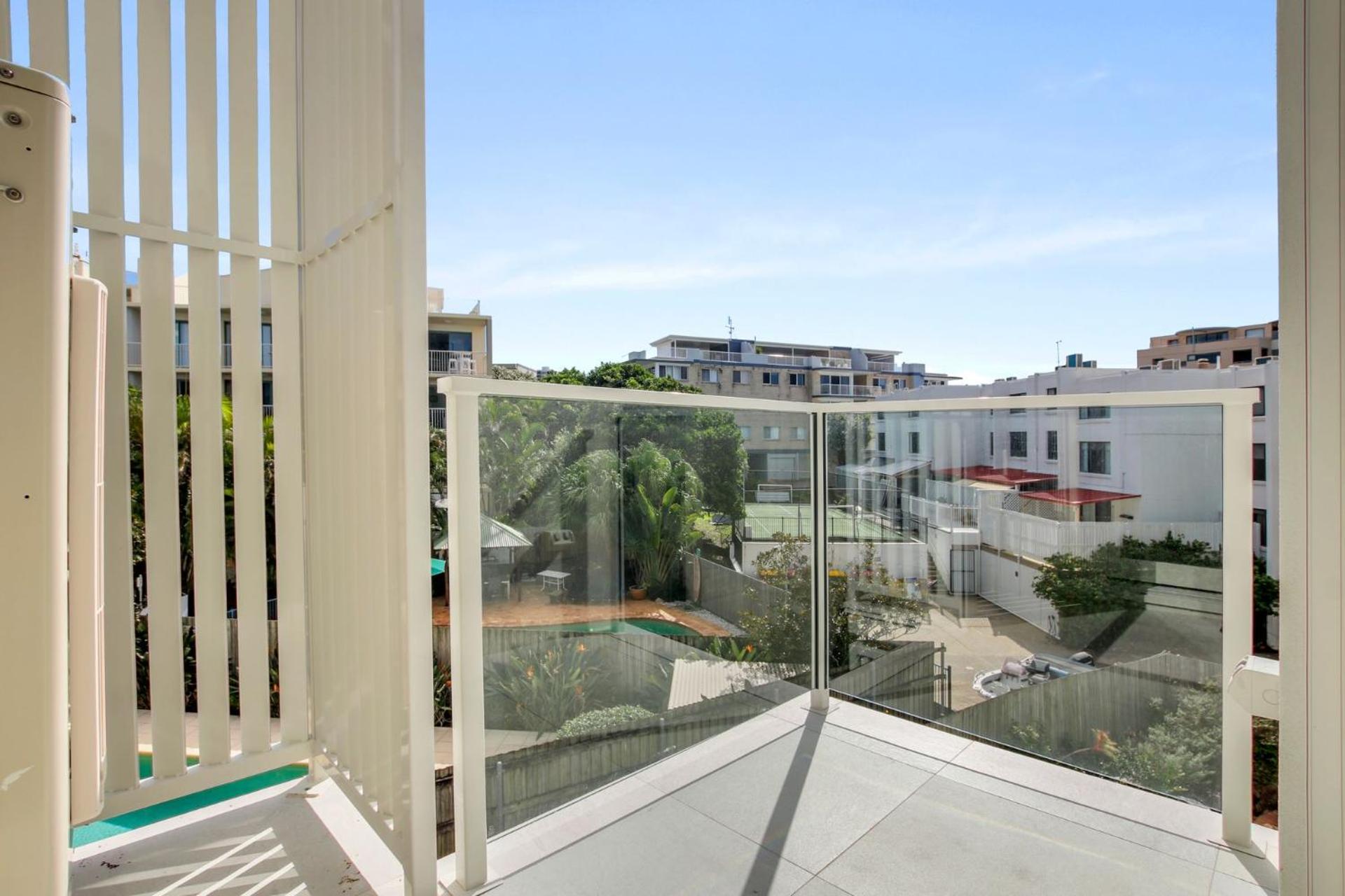 Caloundra Vacations - Kings Surf Unit 6 5 Ormonde Tce Kings Beach - Property Image 5