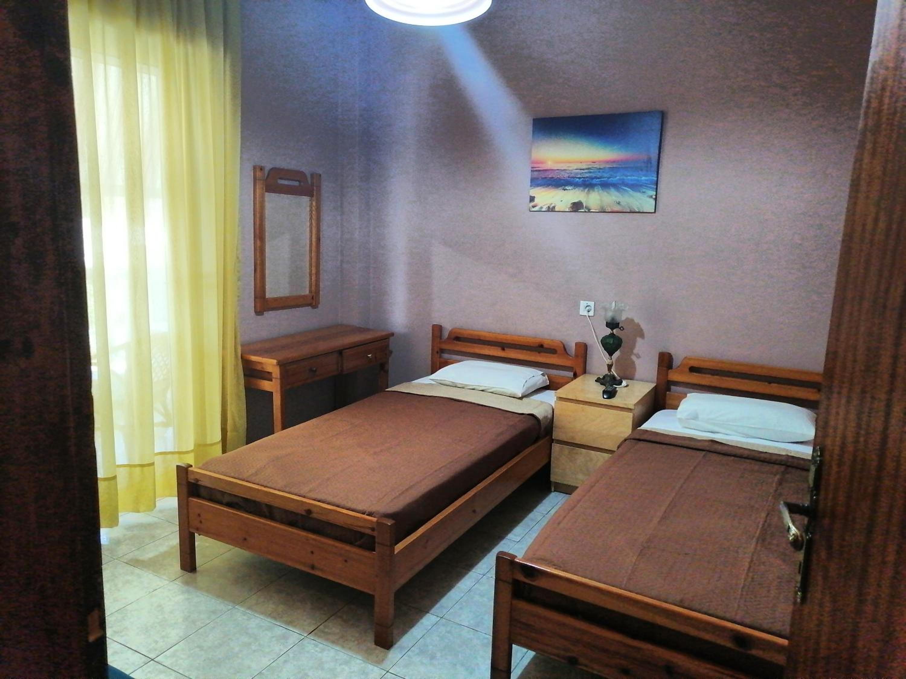 APARTMENTS HARIS view 4