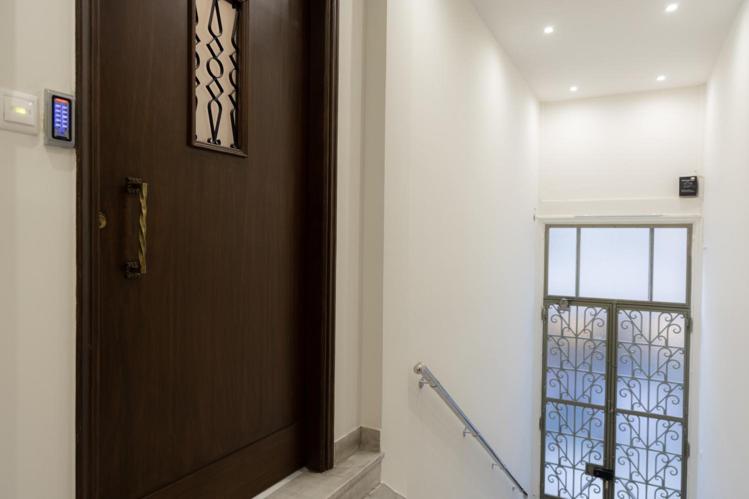 Plaka's Privileged Accommodation