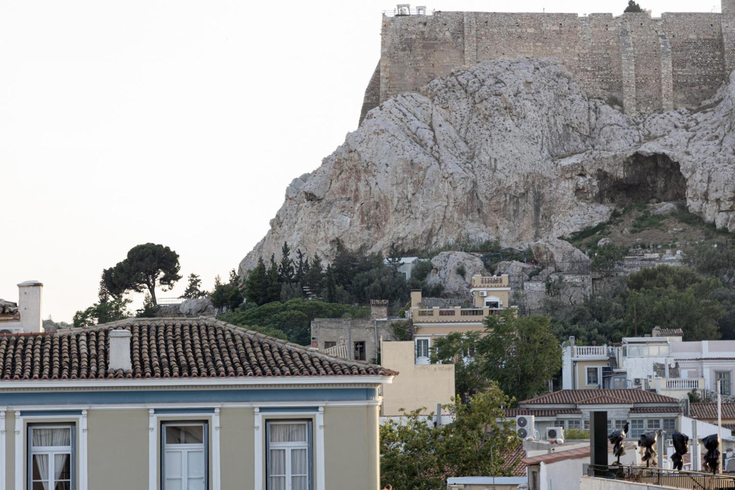Plaka's Privileged Accommodation
