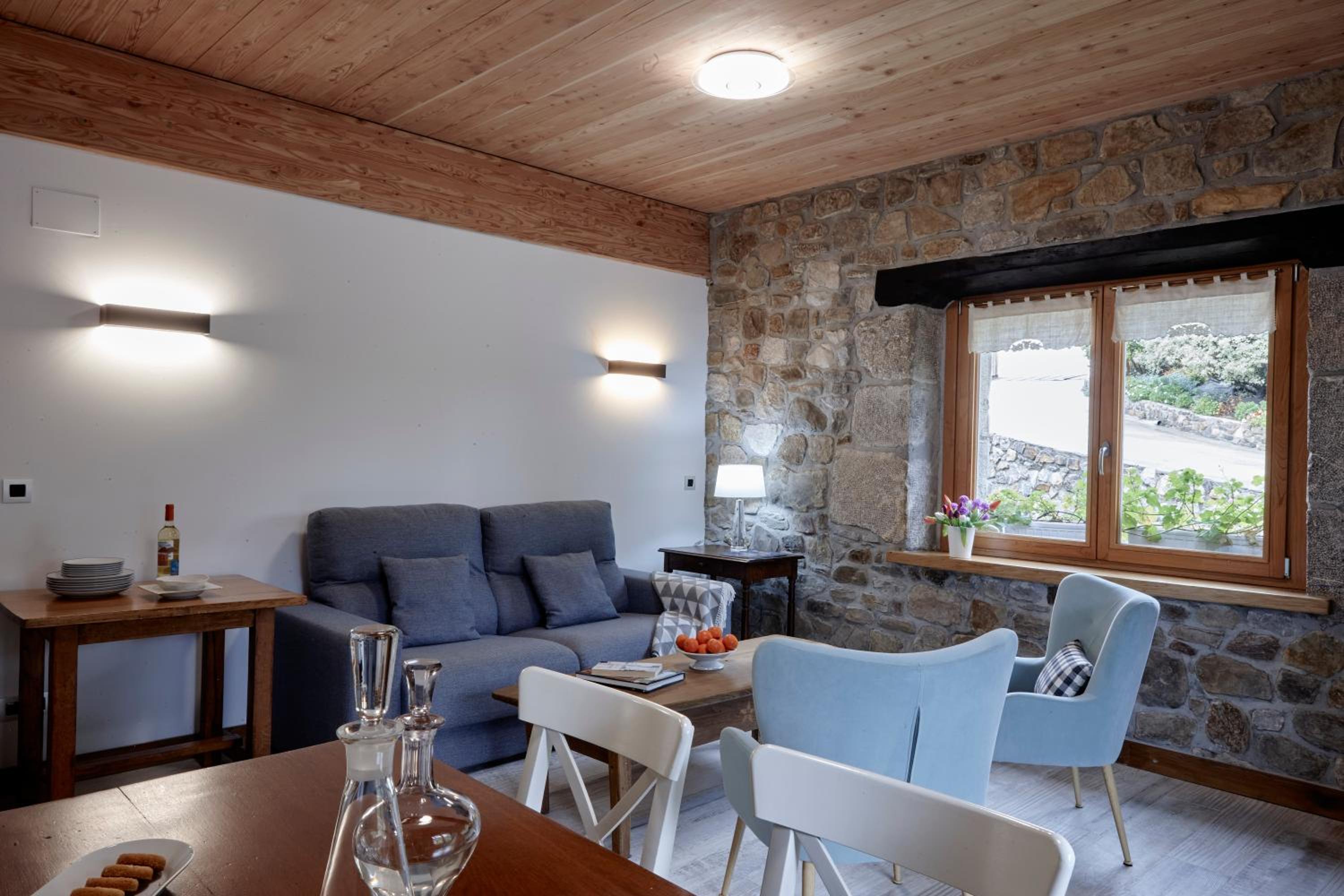 Apartamentos Ea Astei