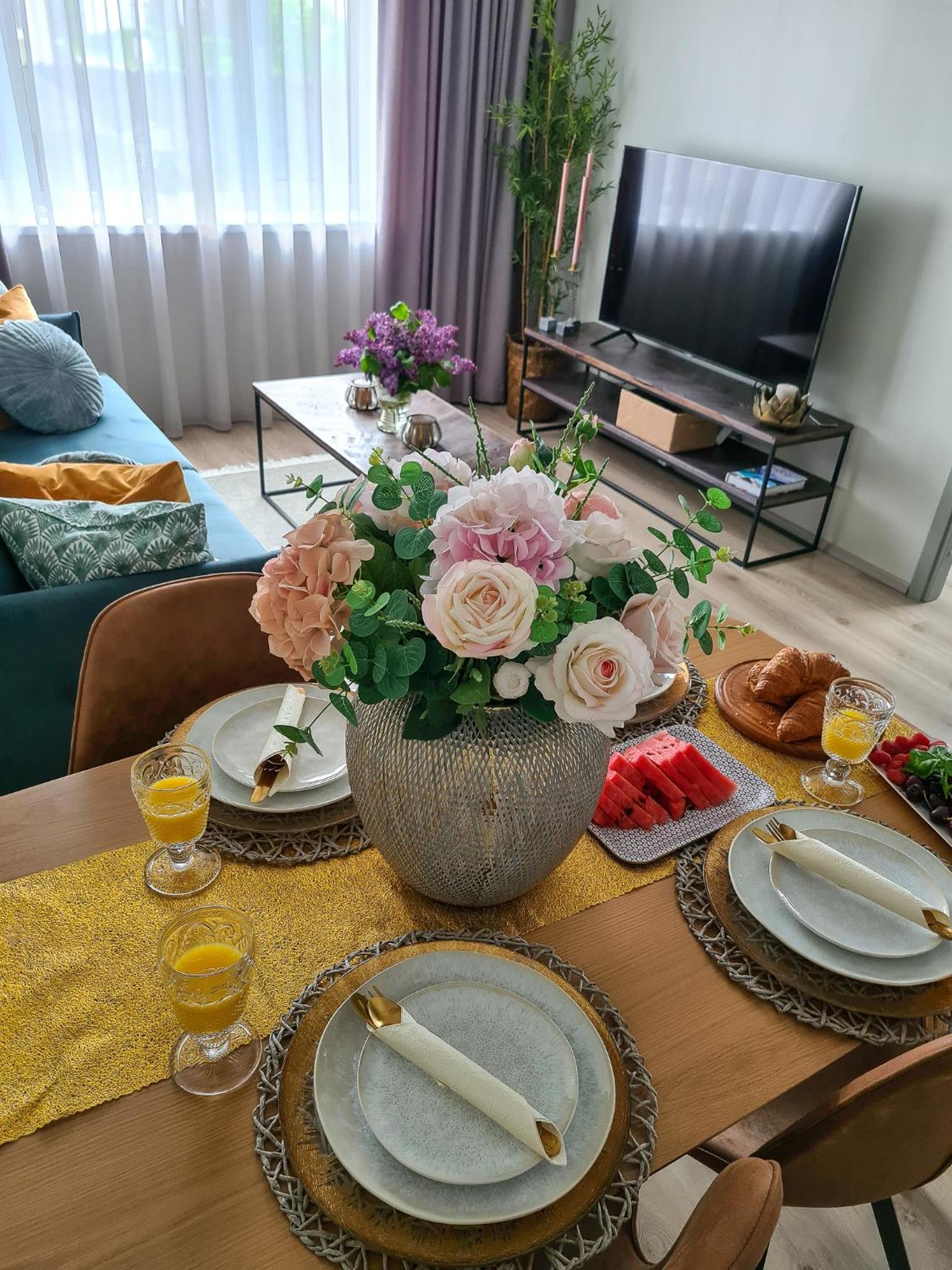 Hubane Olevi Apartment view 2