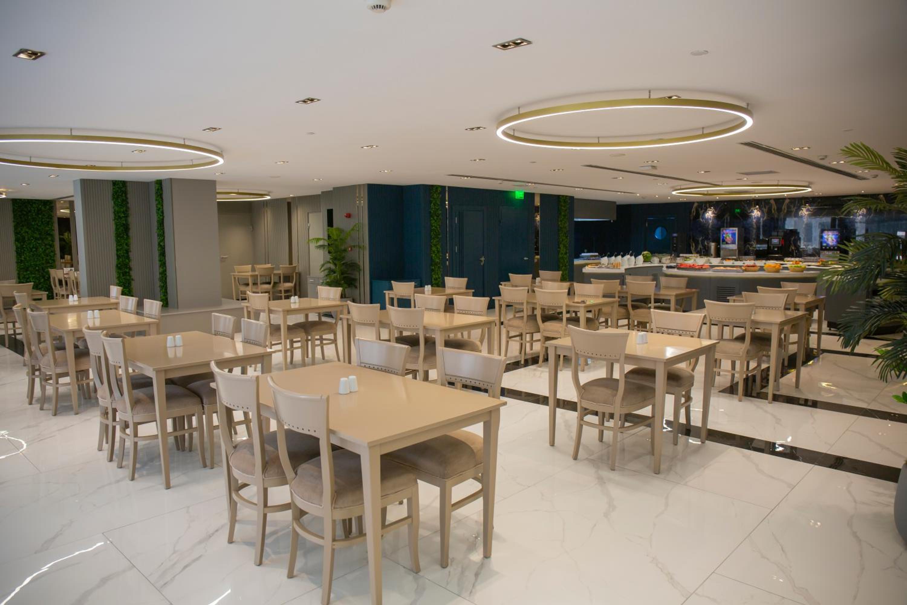 Nova Plaza Crystal Hotel & Spa - Image 35