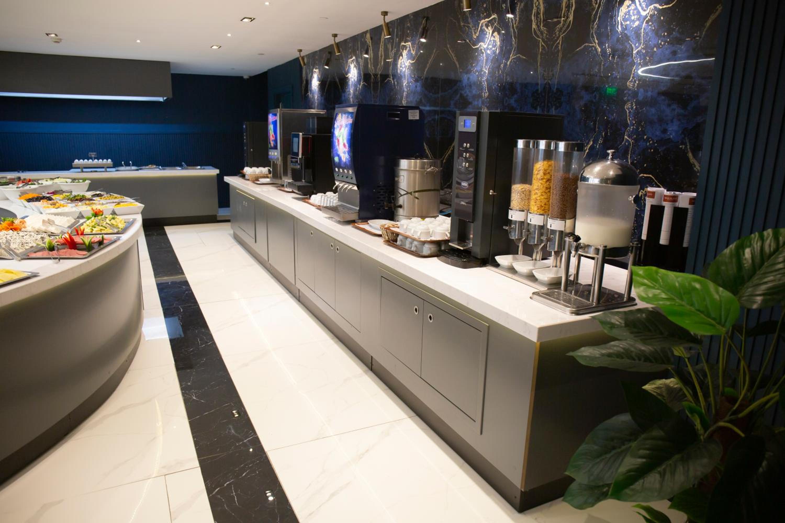 Nova Plaza Crystal Hotel & Spa - Image 41