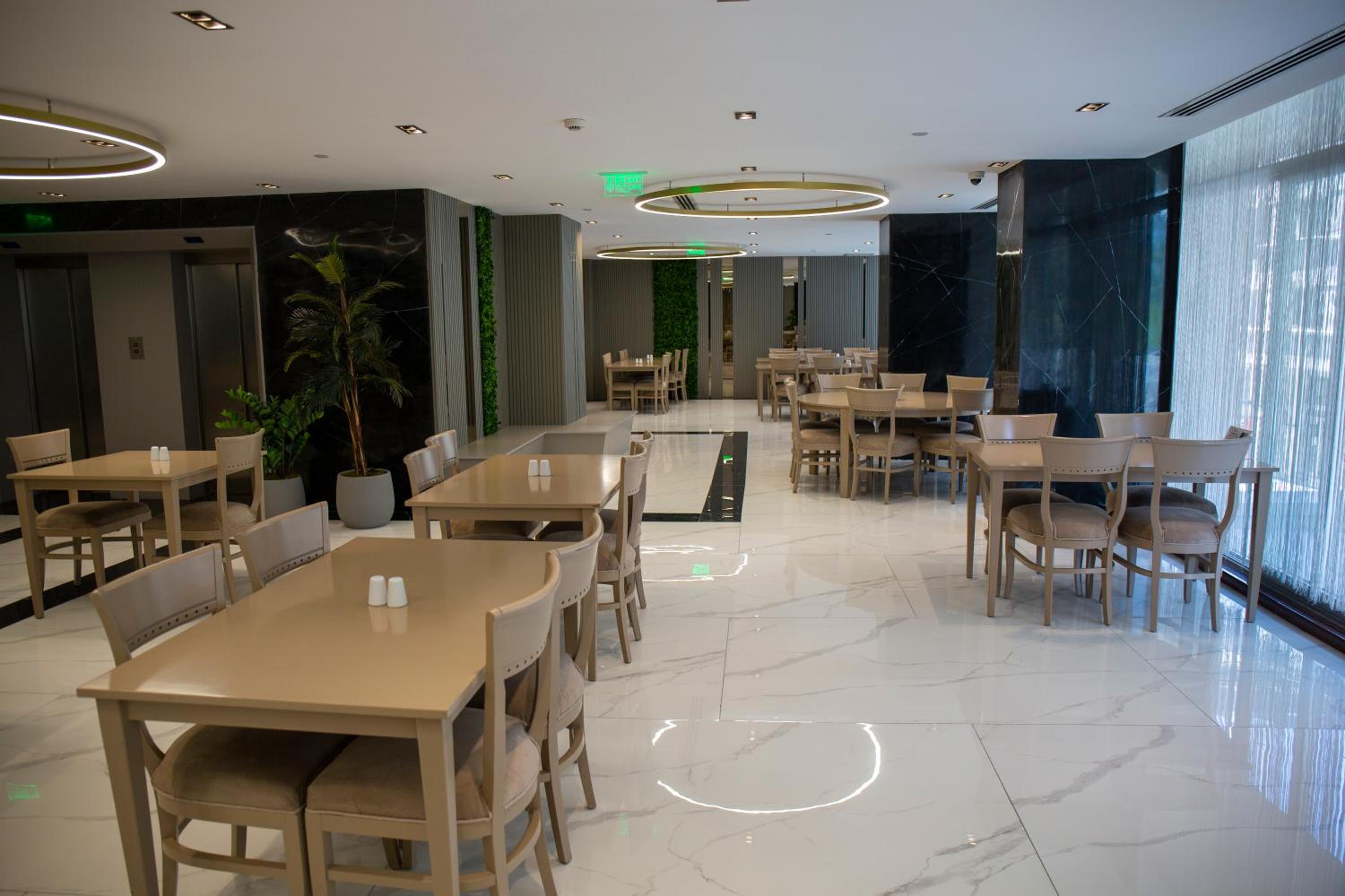 Nova Plaza Crystal Hotel & Spa - Image 39